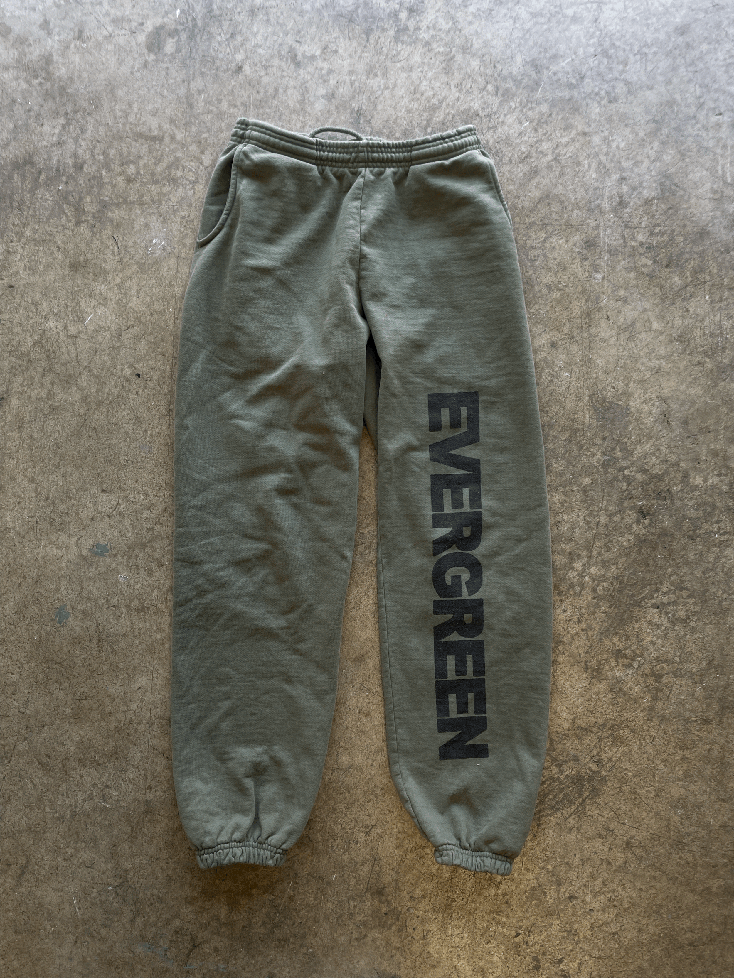 EVERGREEN SWEATPANT