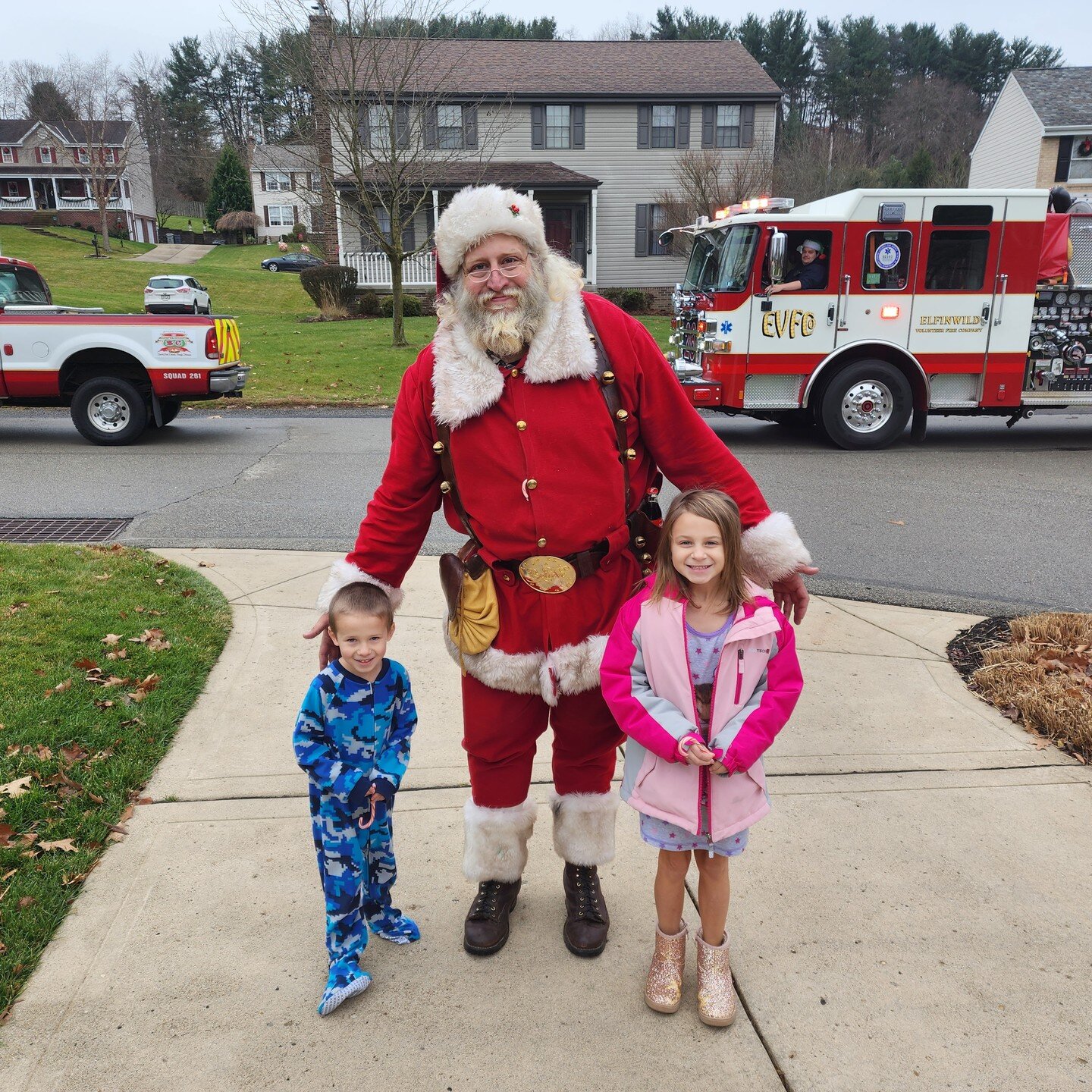 Santa Visits Burchfield neighborhoods - 12/10/22