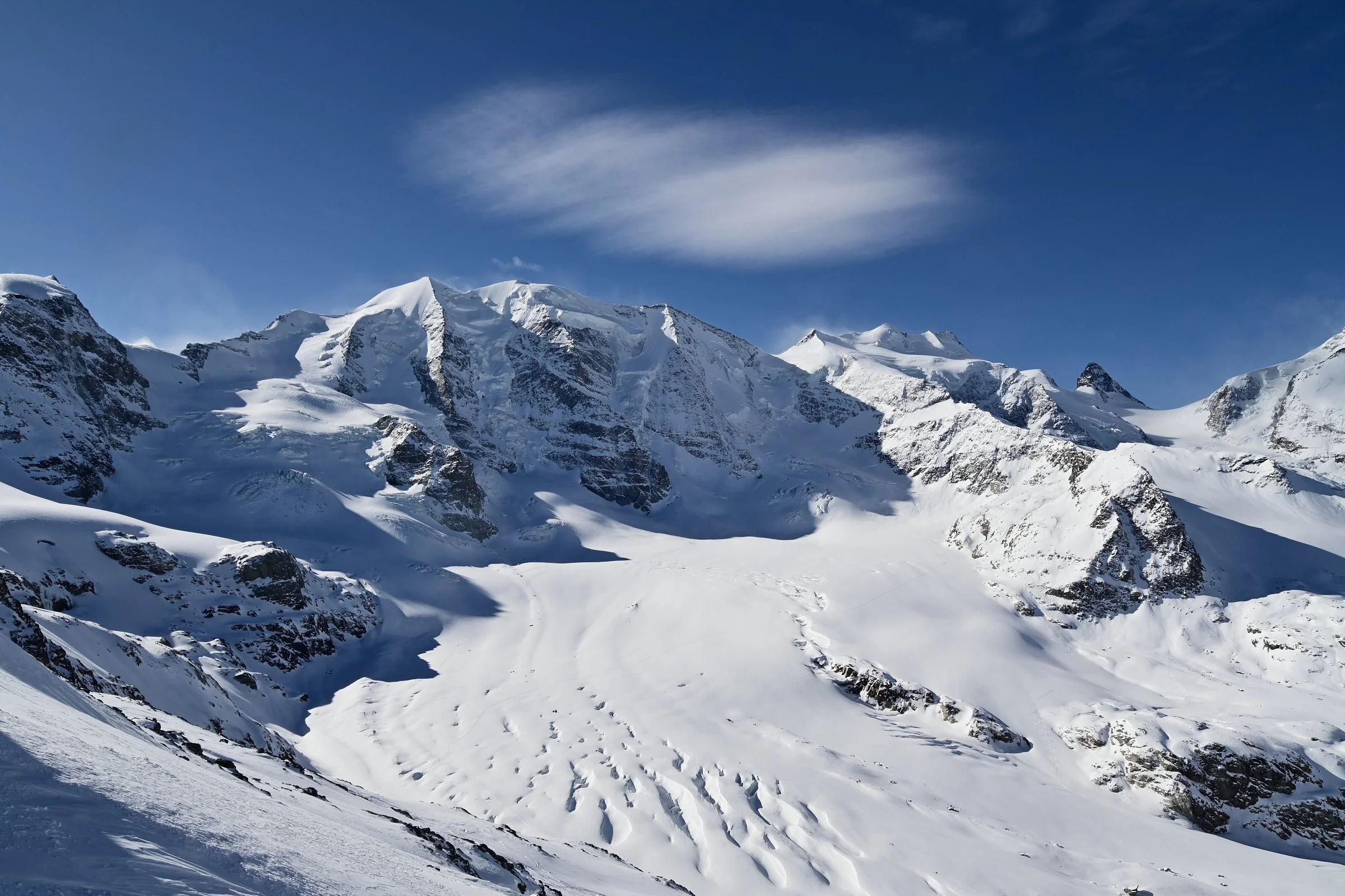 Schneearm aus dem Winter, weniger Schutz für den Sommer