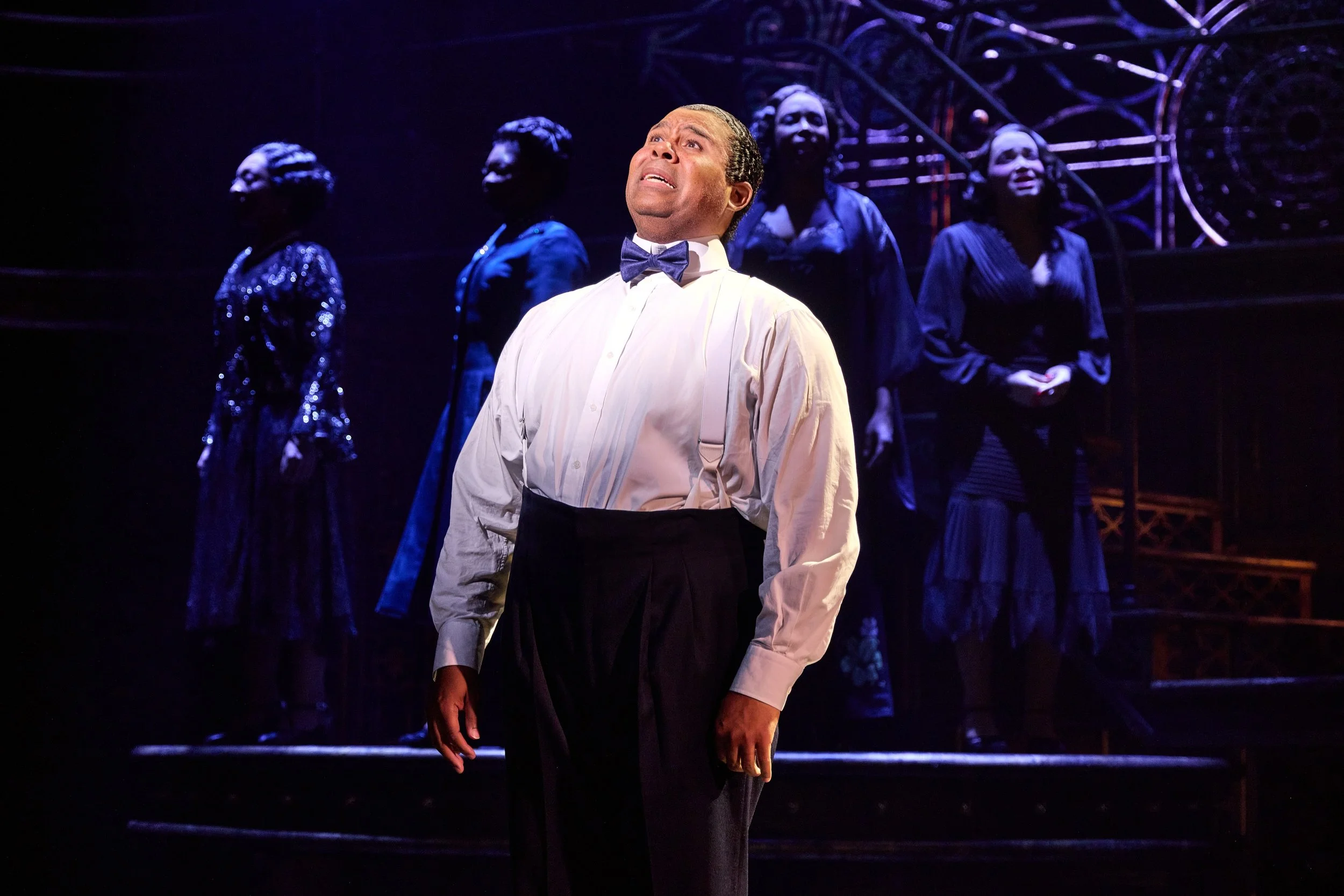 1310 - James Monroe Iglehart as Louis Armstrong. At back_ Jennie Harney-Fleming, Darlesia Cearcy, Dionne Figgins and Kim Exum in A Wonderful World The Louis Armstrong Musical. ©Jeremy Daniel.jpg