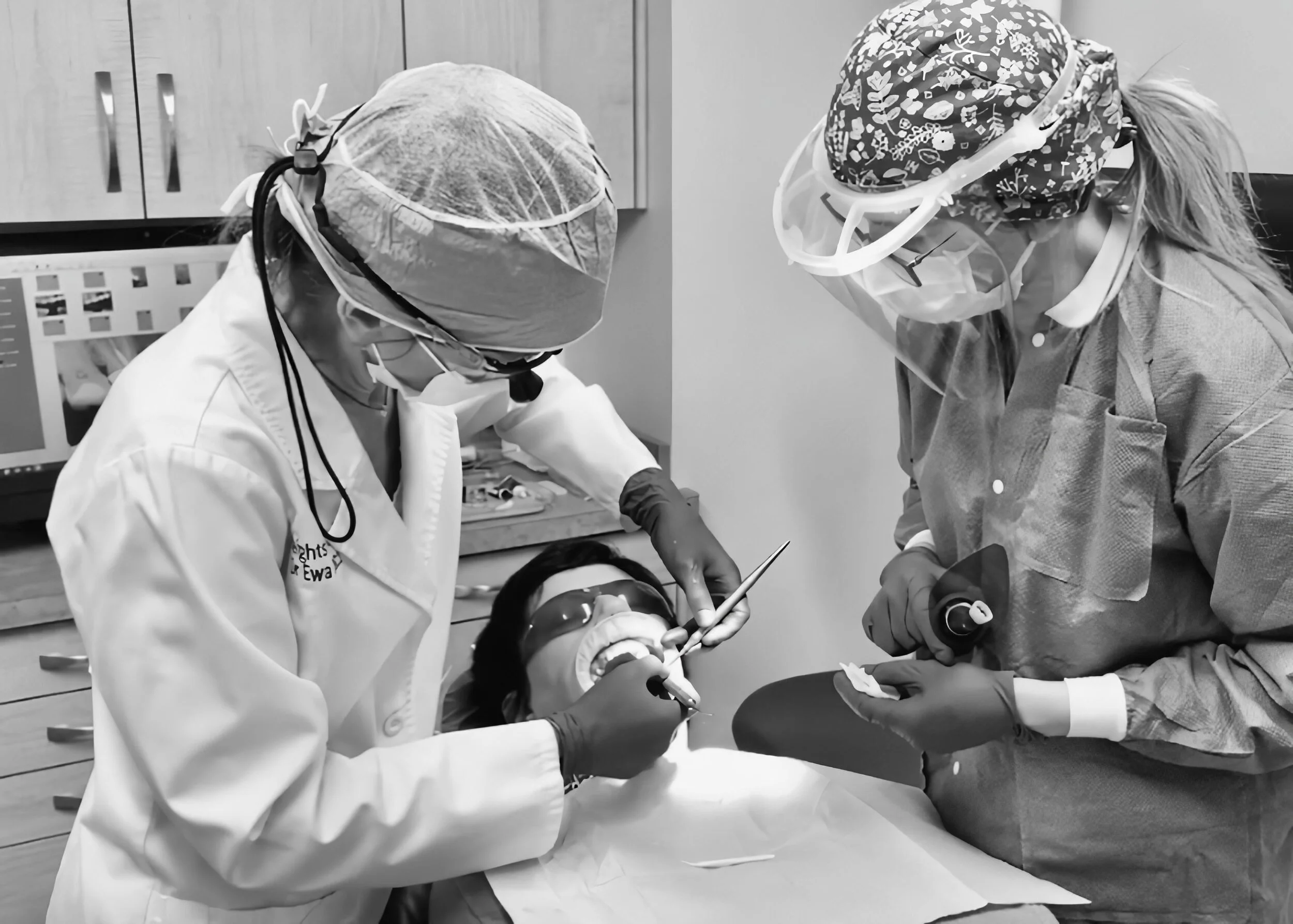 Veneers Treatment at Heights Dental, a holistic dental office, located in Brooklyn Heights New York.