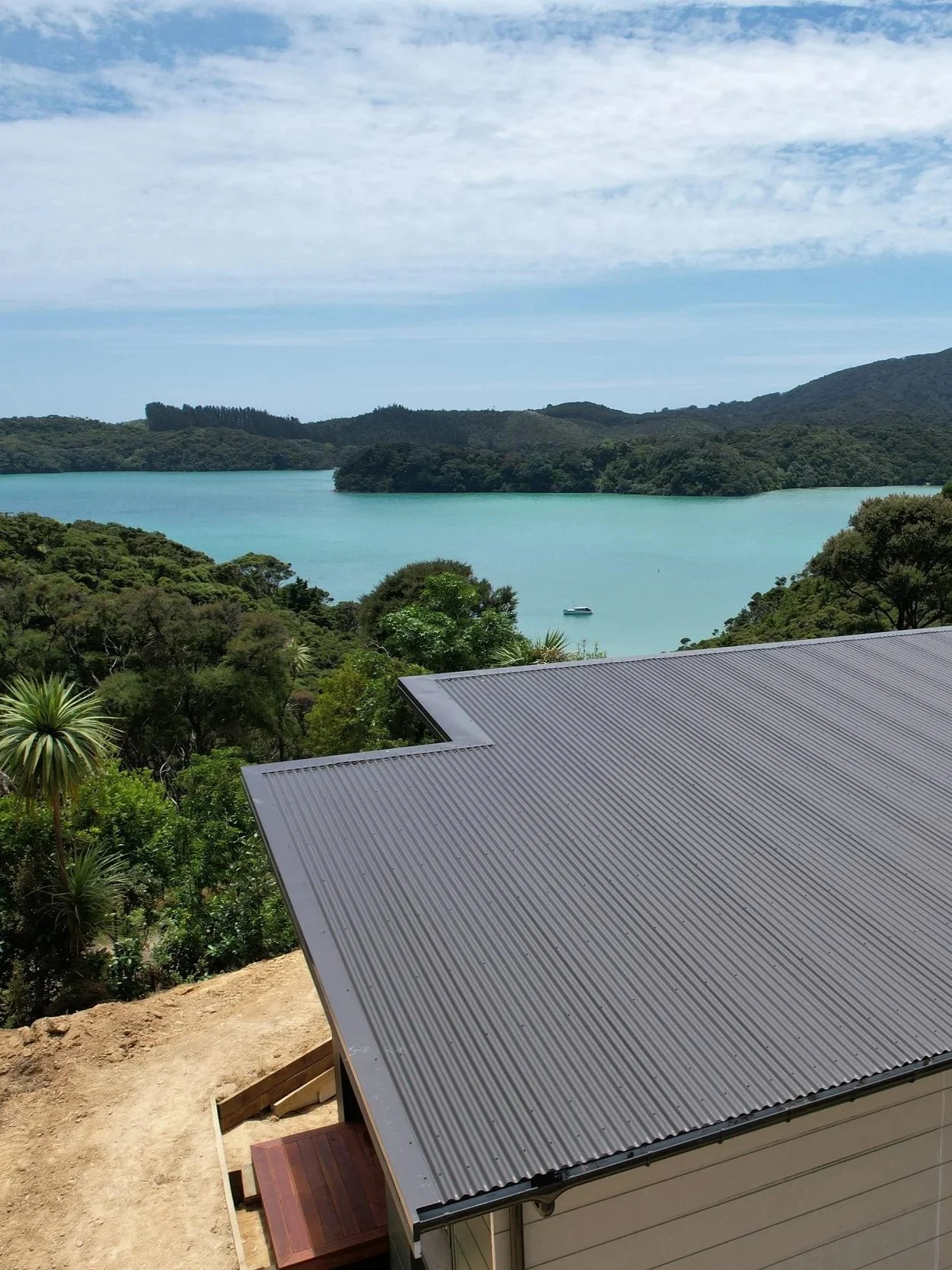 Coastal roofing in Ironsand Corrugate by Top Cat Roofing