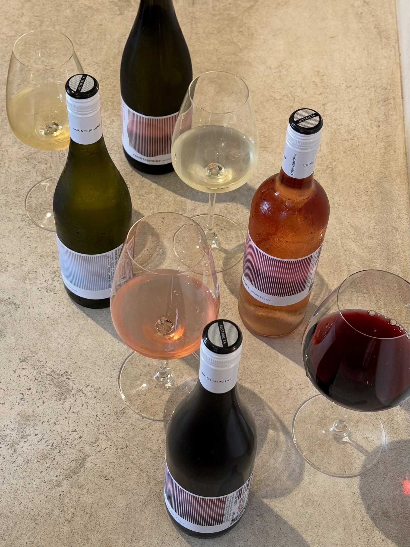 Are you returning to work tomorrow? 

End your Christmas holidays on a high over happy hour at your favourite cosy neighbourhood cafe and wine bar this afternoon for a glass of wine or few ✨

$8 glasses or $35 bottles of red, white, sparkling &amp; r