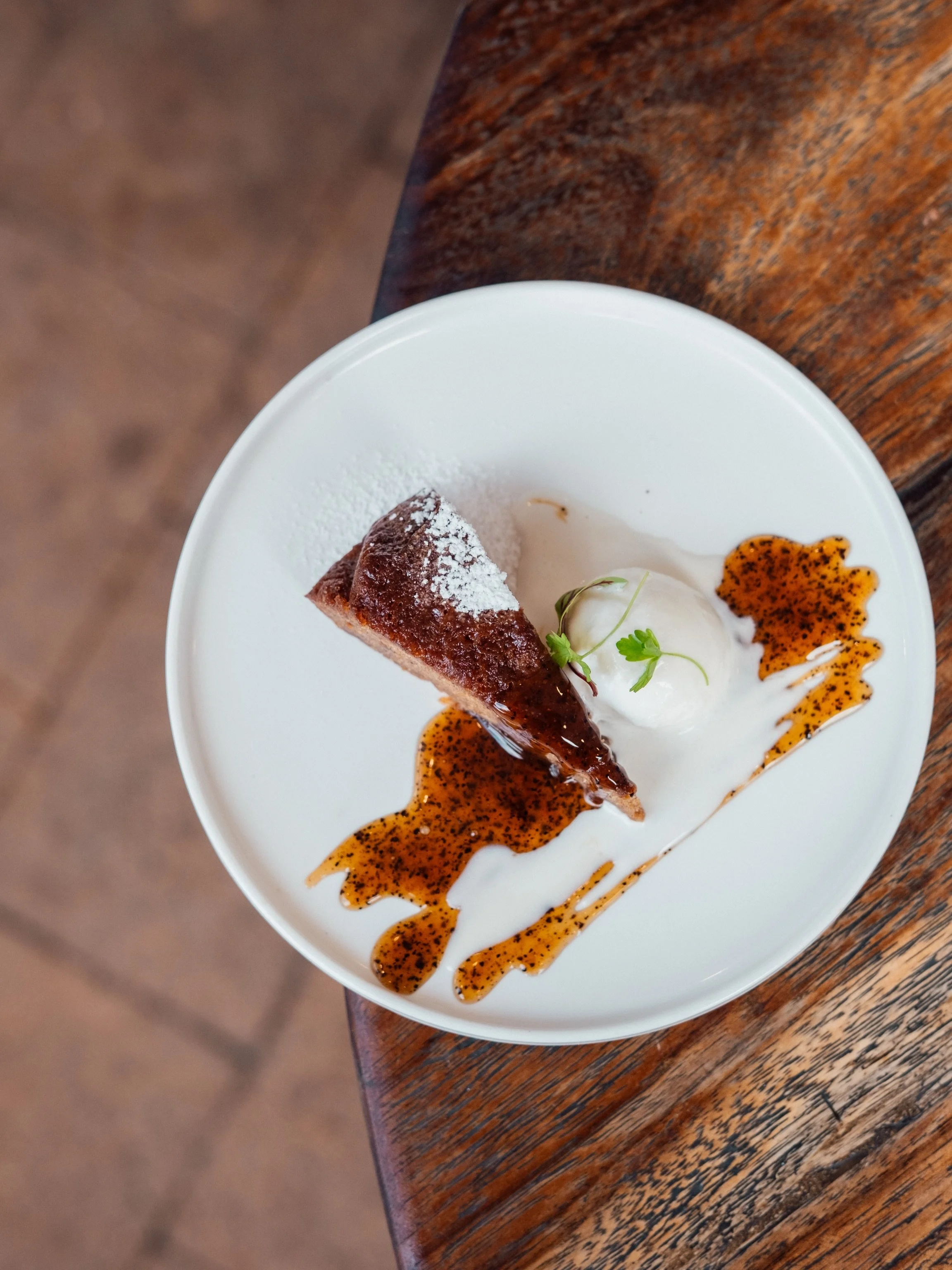 Plans this long weekend? Dinner at ours perhaps? 

Make it a date, a sticky date.

Bookings available all long weekend with walk ins always welcome, especially for something sweet! 

#SutherlandShireWineBar #SutherlandShireCafe #SydneyDesserts #LongW