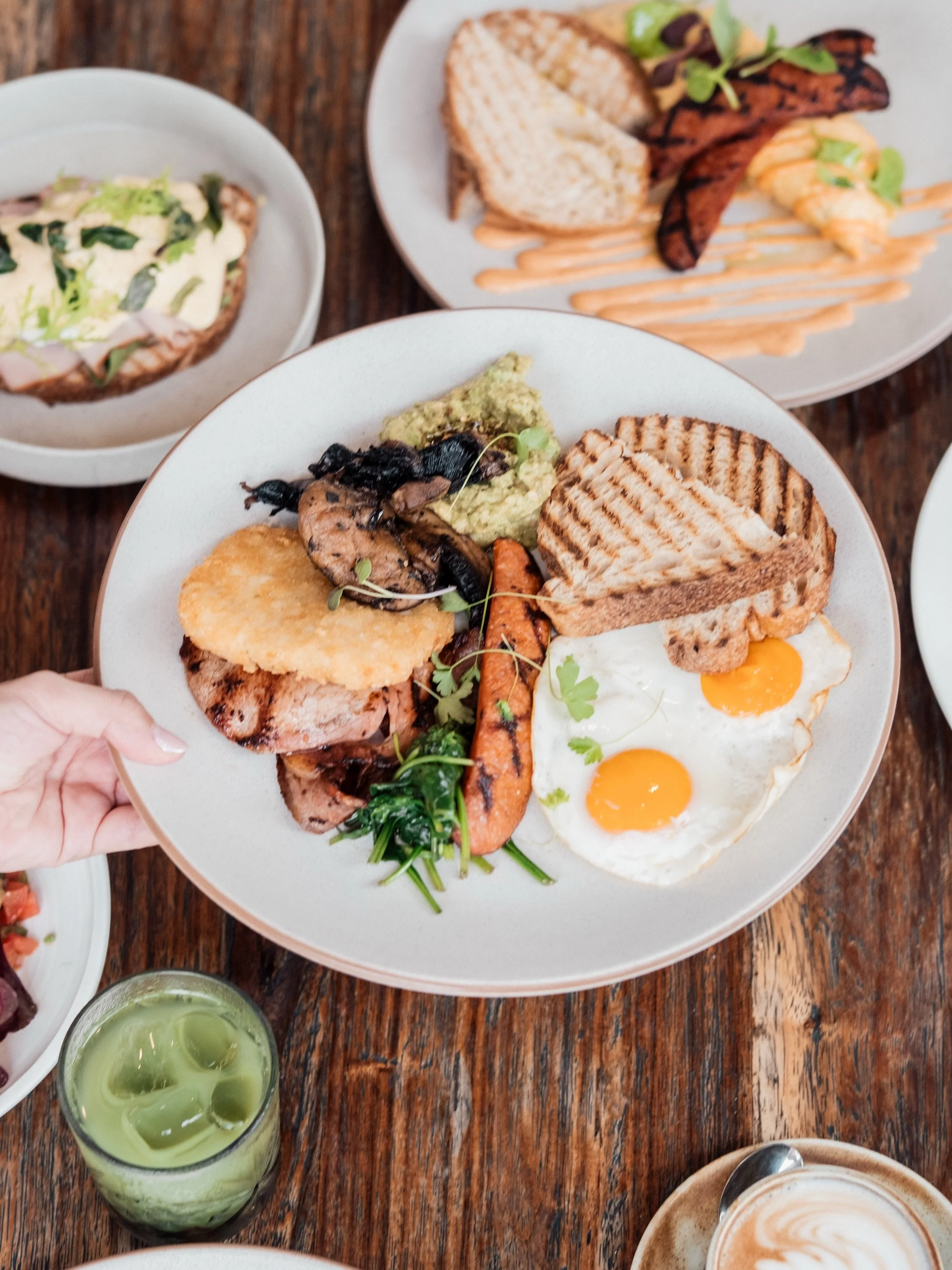 Open today until 3pm serving our all day menu. 

Offering up breakfast favourites, lunch time delights and substantial bites.

Have a brilliant Monday everyone ☀️

#GraysPoint #SutherlandShire #SutherlandShireSmallBusiness #SutherlandShireBusiness #S