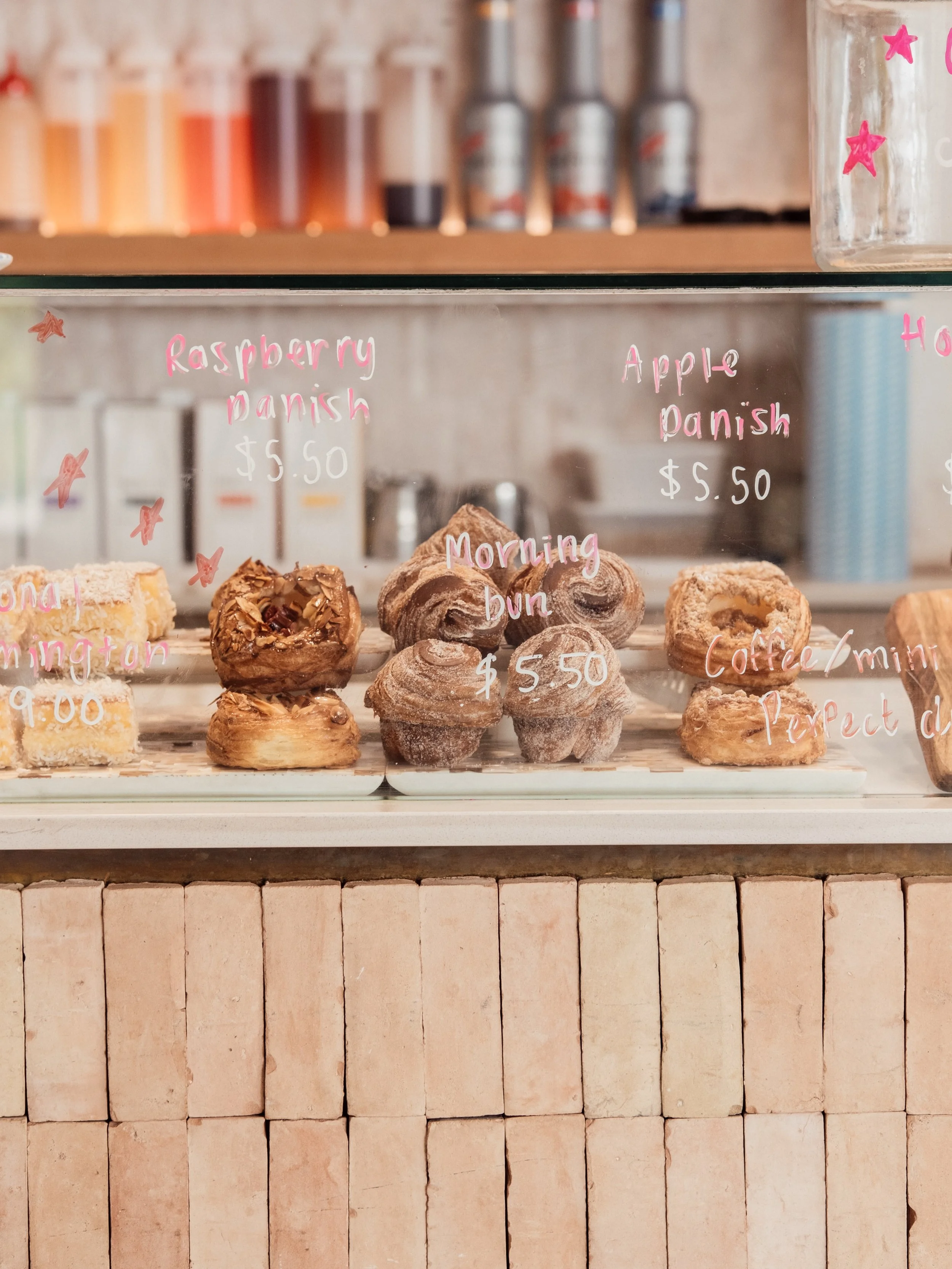 Saturday mornings are for&hellip; pastries 🥐

You can&rsquo;t resist a peek into our pastry window lined with fresh bakes ✨

#JackGray #GraysPoint #SutherlandShire #SutherlandShireCafe #Pastries