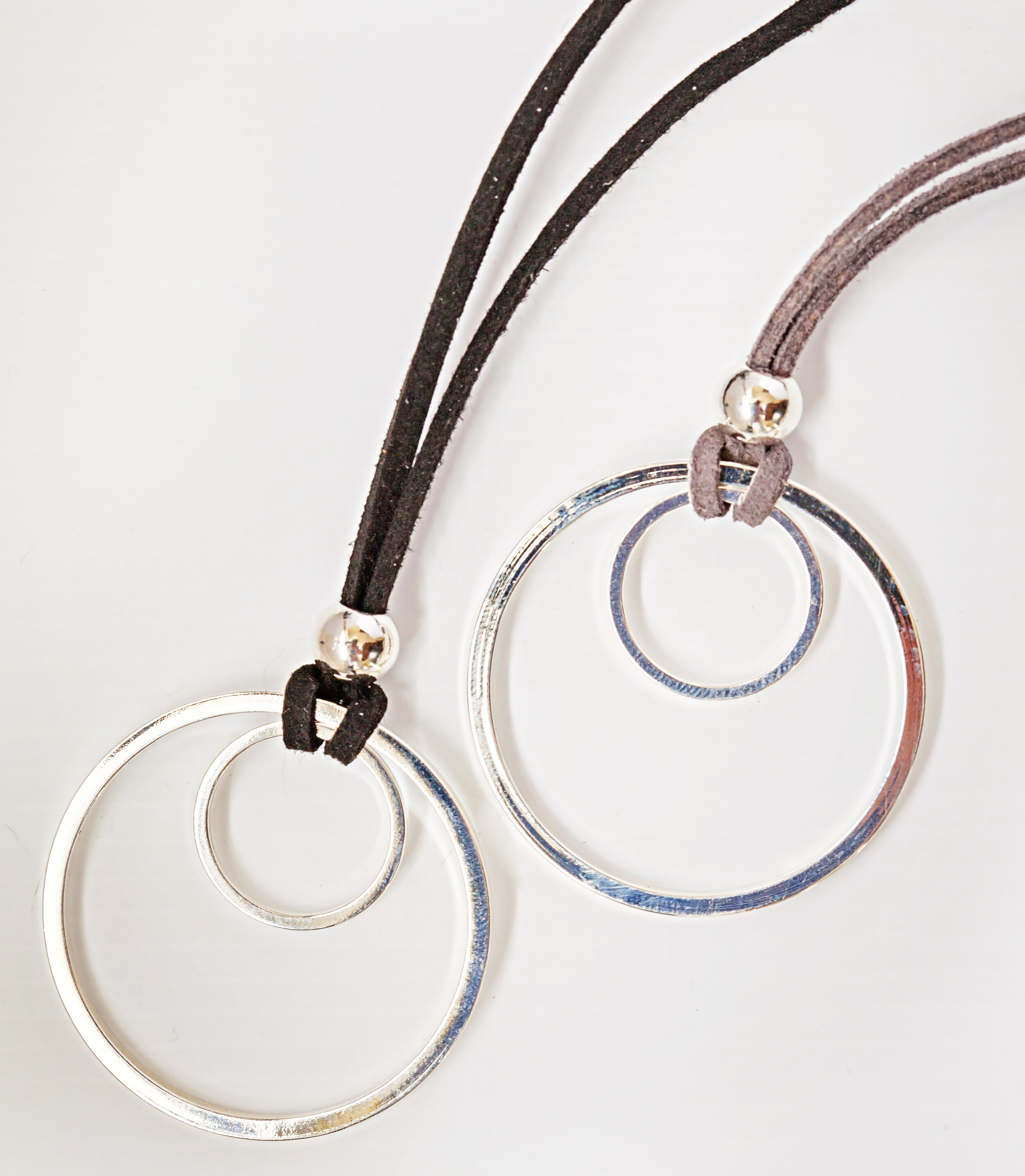 Dble circ silver set 2.jpeg