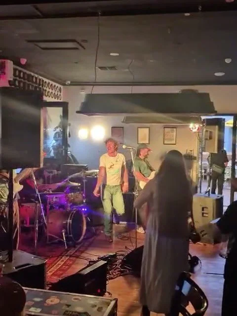 HOLYYY DOOLY 🥵🥵 The first week of Uptown Berry&rsquo;s Extend The Weekend was an absolute treat 🍰

Massive thanks to everyone who came down and got amongst it!!! We loved seeing the pub buzzing and the whole community showing up. This is what it&r