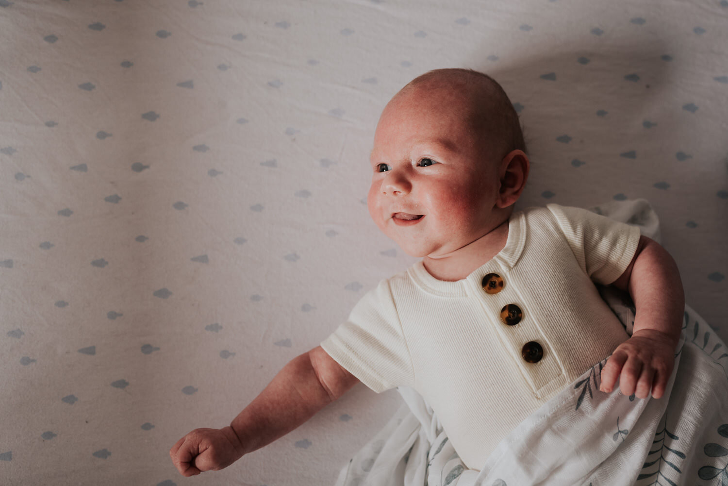 maternity-in-home-newborn-photography-18.jpg
