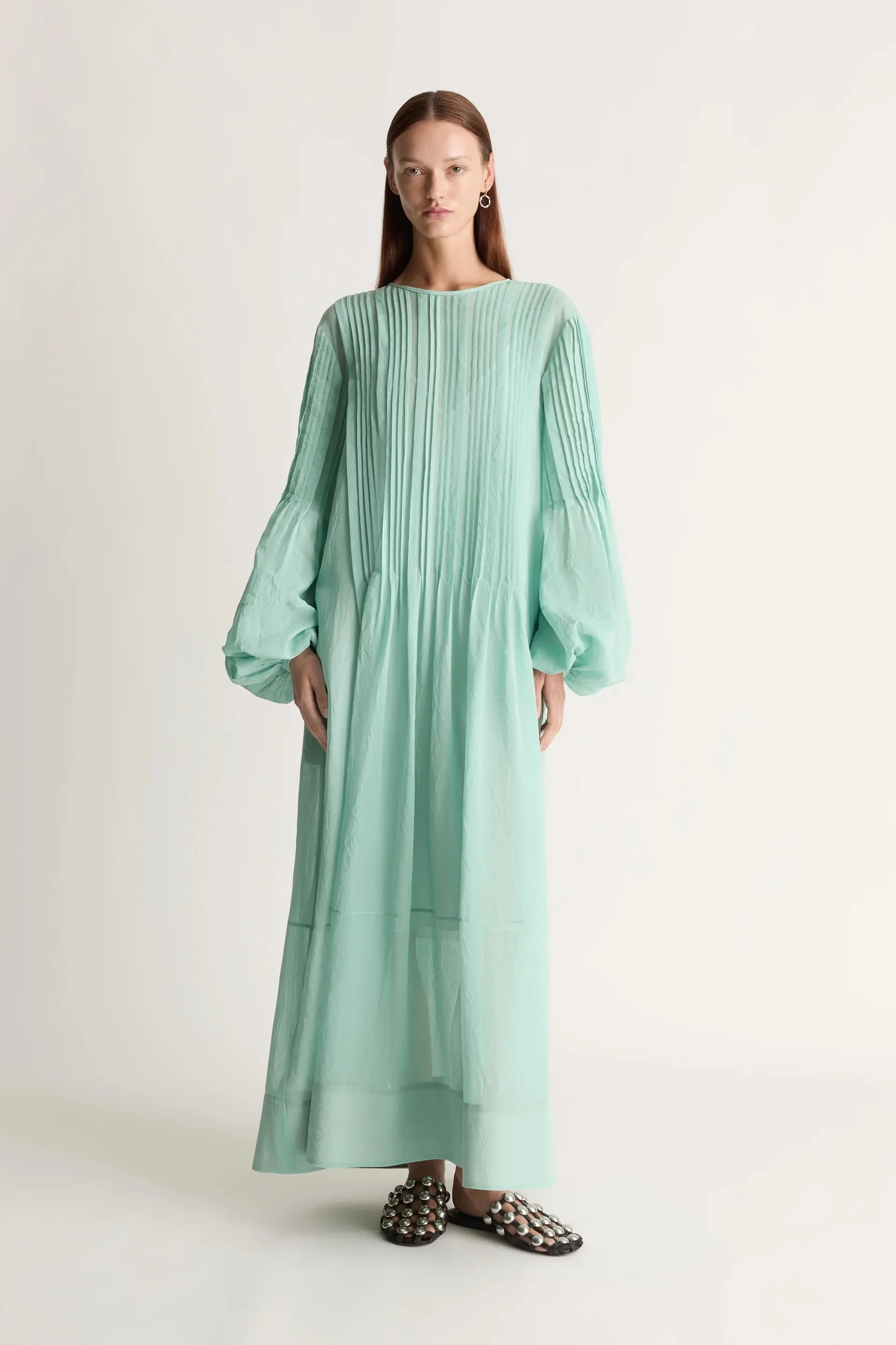 10_SkyeMaxiDress_Sage_6800.jpeg