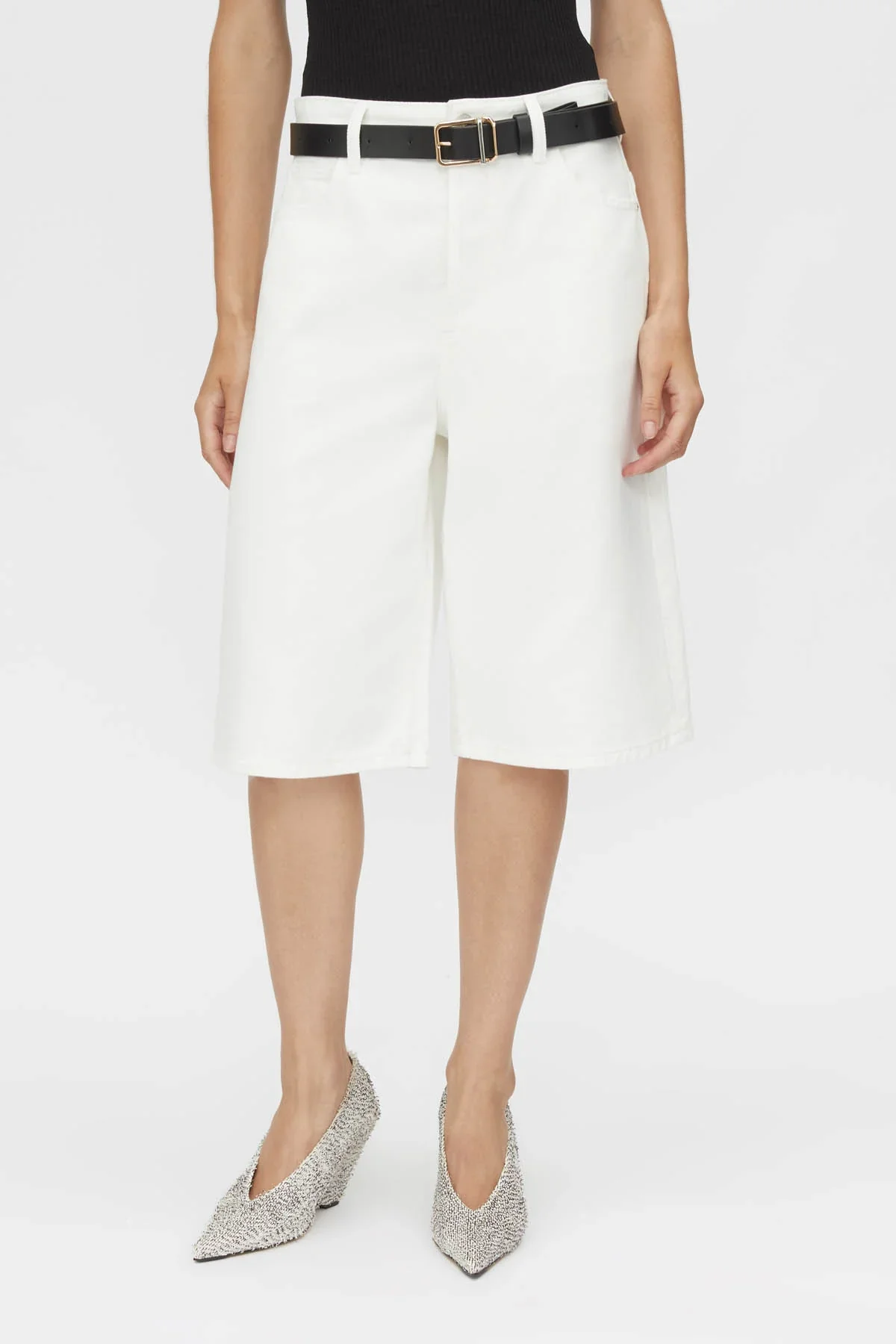 C_M-CAMILLA-AND-MARC-jude-bermuda-denim-short-salt-white-6_640x960@2x.webp