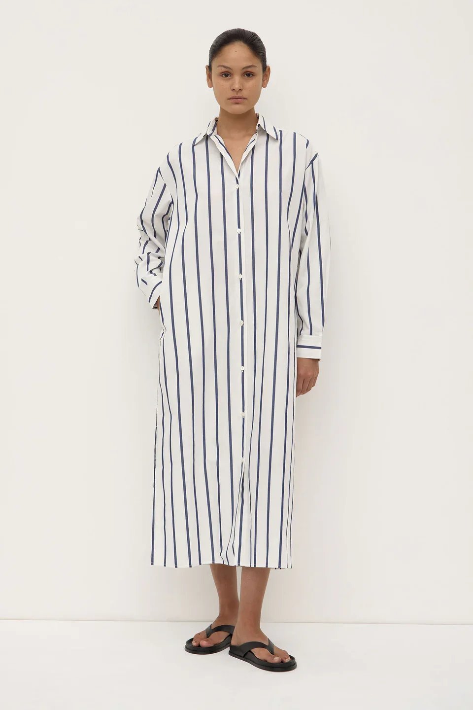 Nara_Stripe_Shirt_Dress_White_True_Navy_0520_960x.webp