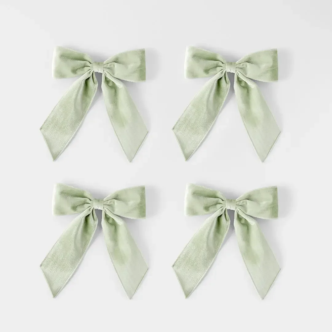 M_F_EN_S4-Lrg-Velvet-Bow-Clip-Sage_26401201_COMP_SI.webp