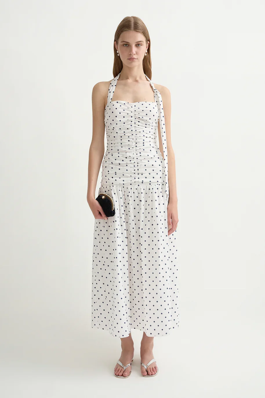 S47-POSSE_EDIEHALTERDRESS_CREAMBLUEPOLKADOT-25764-Posse-0387_1120x.webp