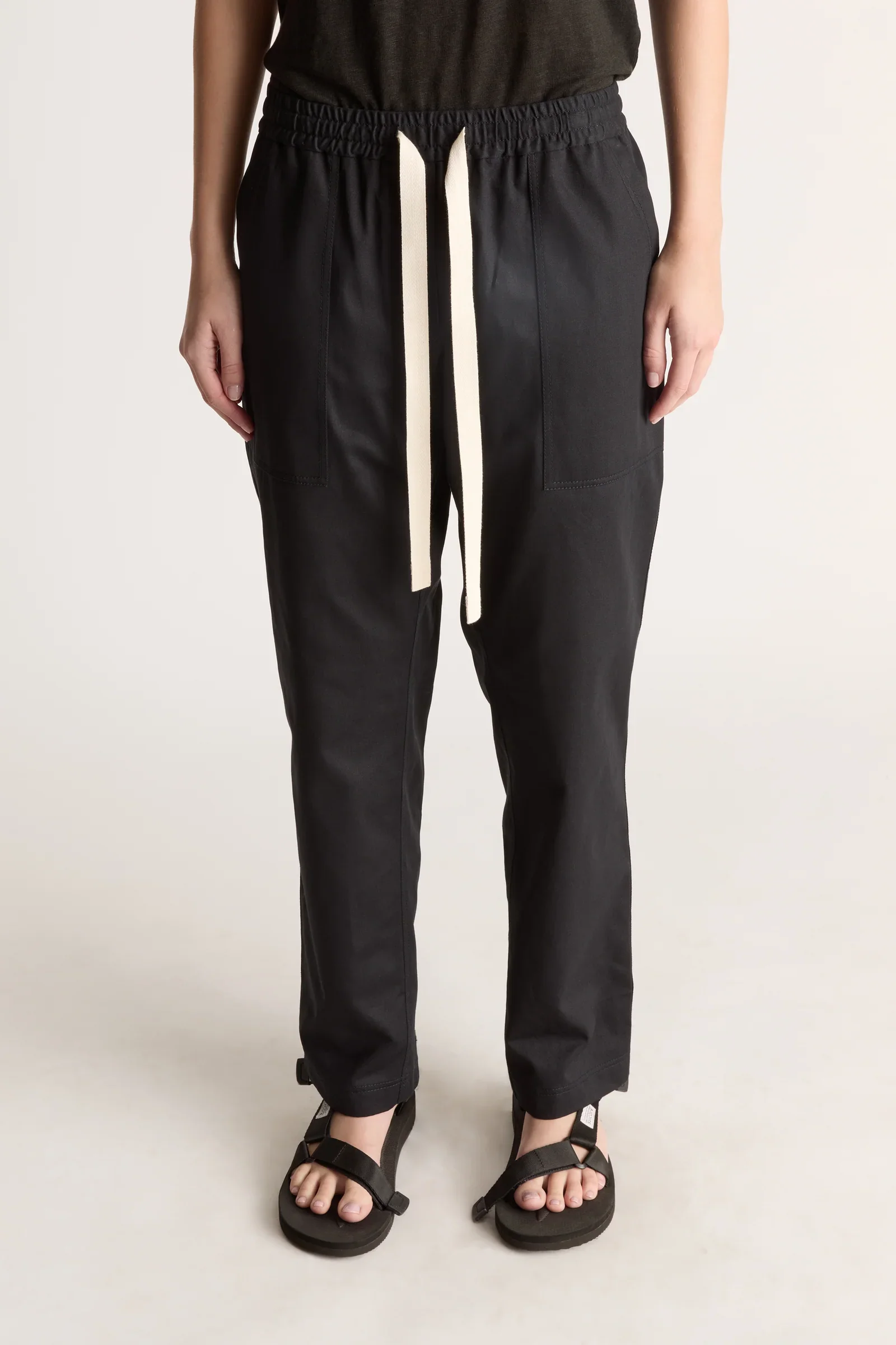 85_LMDrillPant_Black_2476.webp