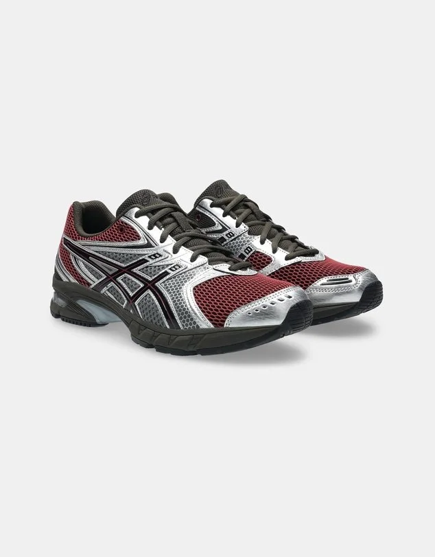 http___static.theiconic.com.au_p_asics-6785-9956772-3.jpg