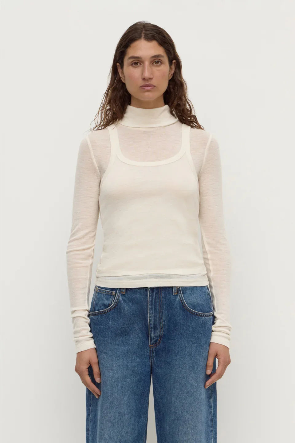 Nora_Merino_Wool_Layered_Turtleneck_Snow_2768_960x.webp
