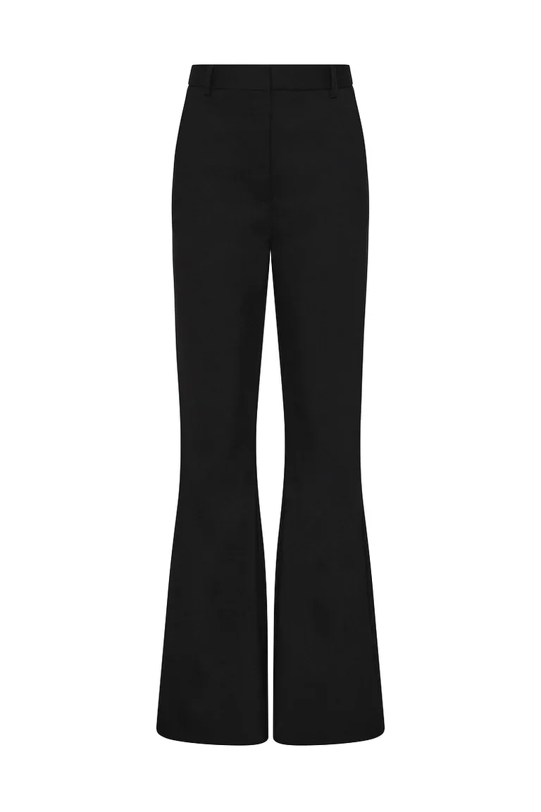 S07-HE-923-BLACK-25239-Henne-A-0029_768x.webp