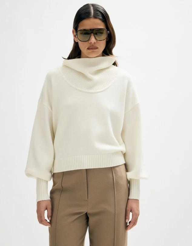 http___static.theiconic.com.au_p_minima-esenciales-6122-4730082-1.jpg