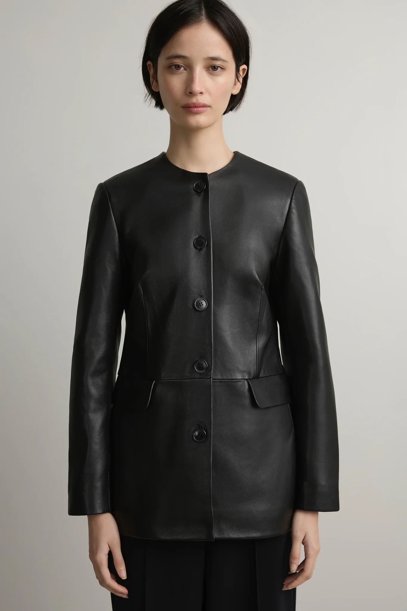 S4-Esme_Leather_Jacket_Black-26307-A.Emery-D1-0200.webp