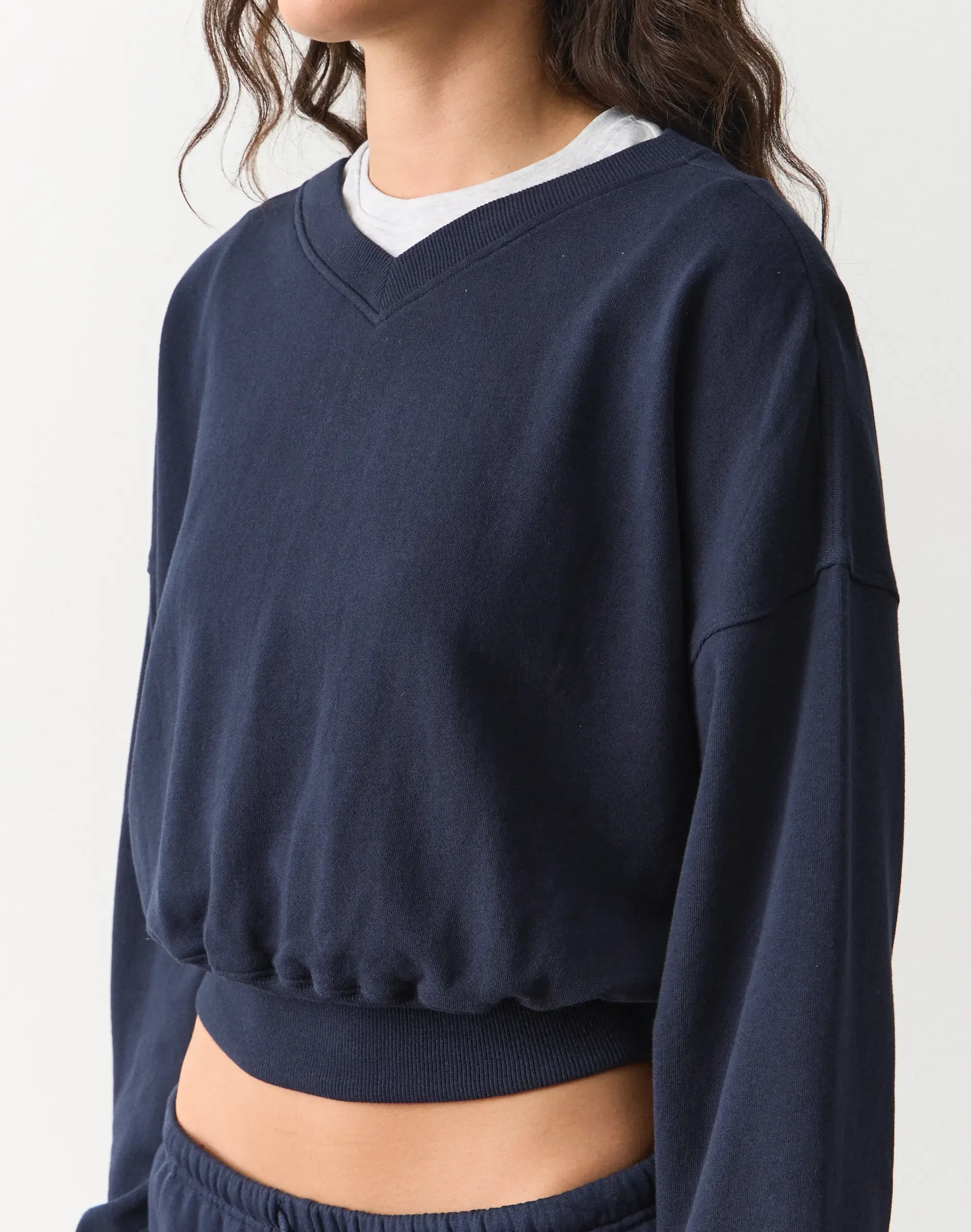 deftones-v-neck-jumper-navy-blazer-4-tl414300cot.webp