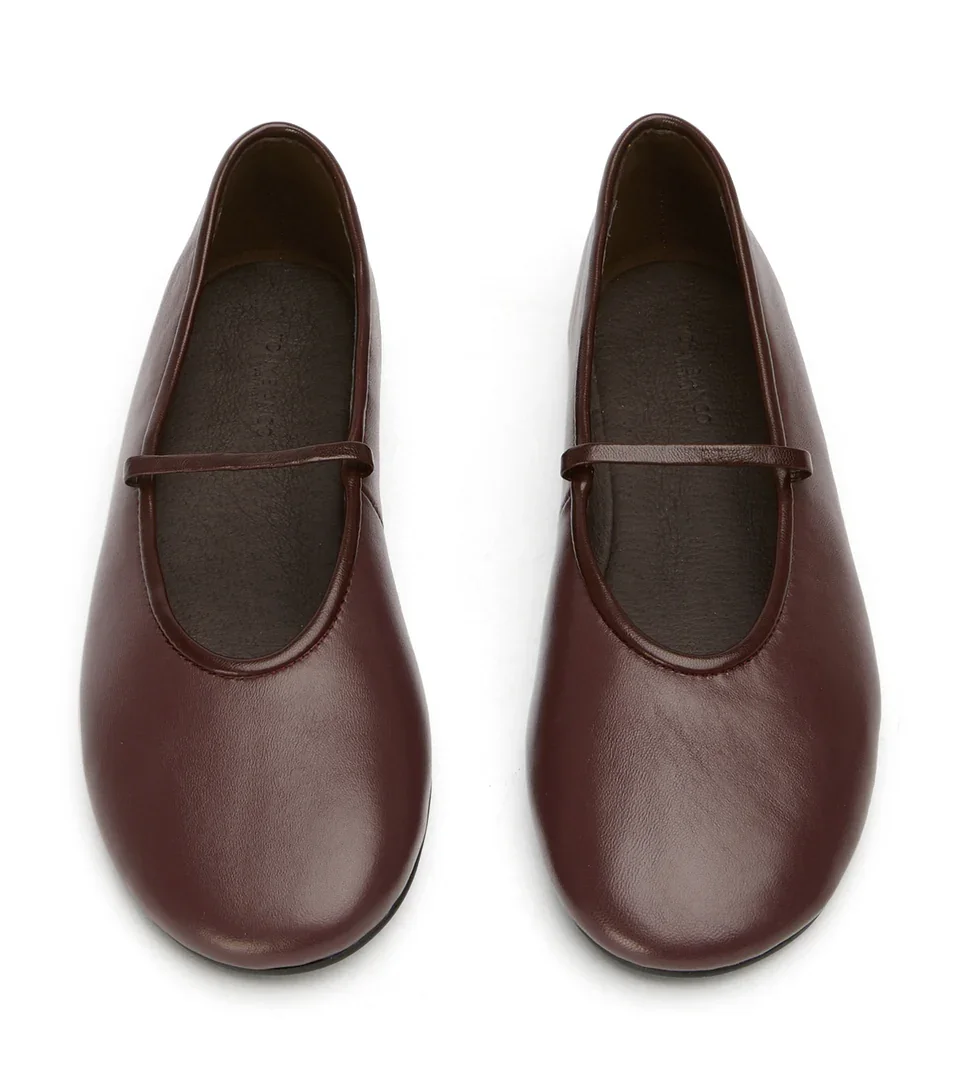 Martinez-vino-nappa-casual-shoes_1288_2_960x_crop_center.webp