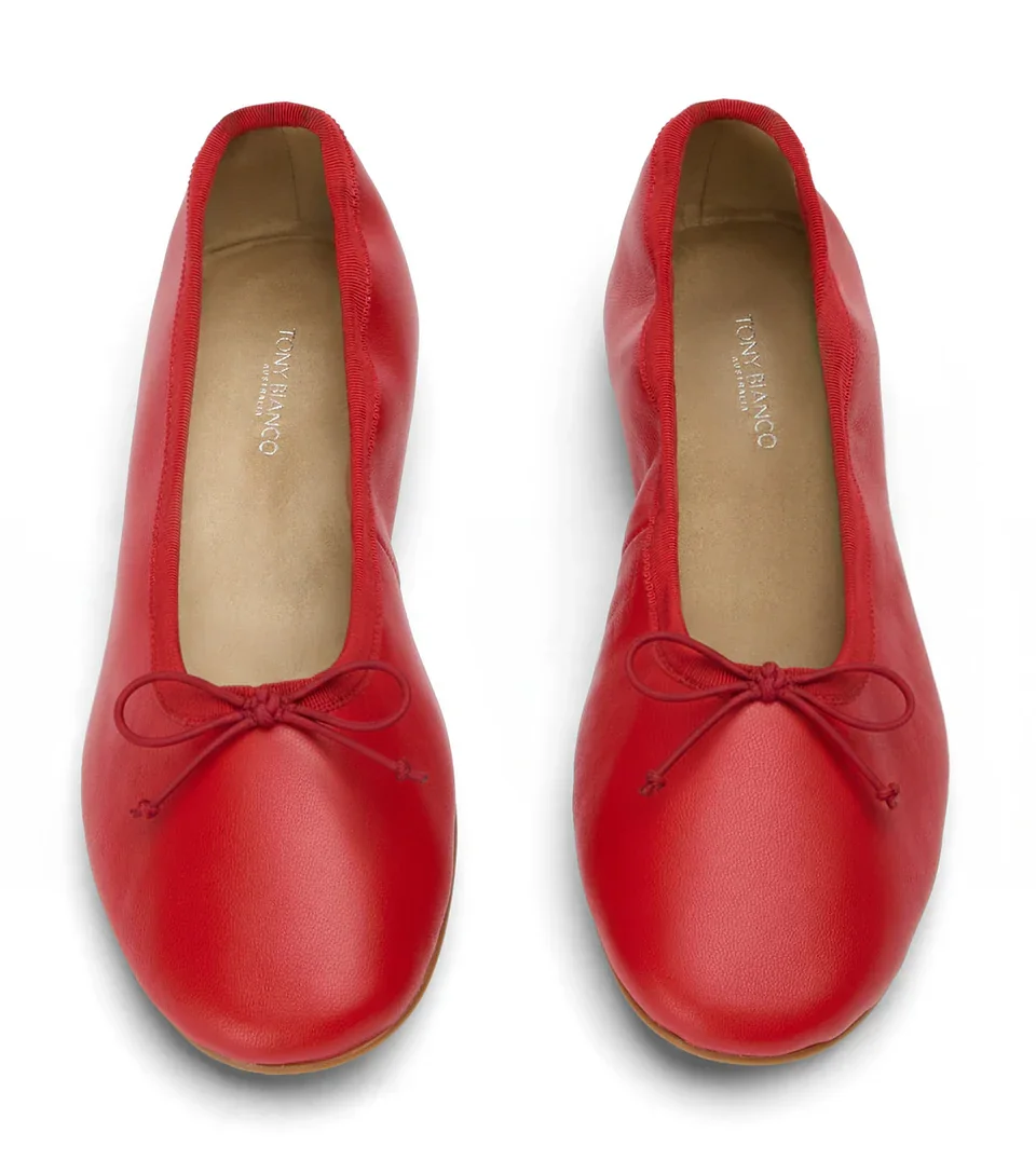 Chelsea-red-nappa-flat_1288_2_6ab1a168-80c9-4792-b46c-378ad17815a1_960x_crop_center.webp