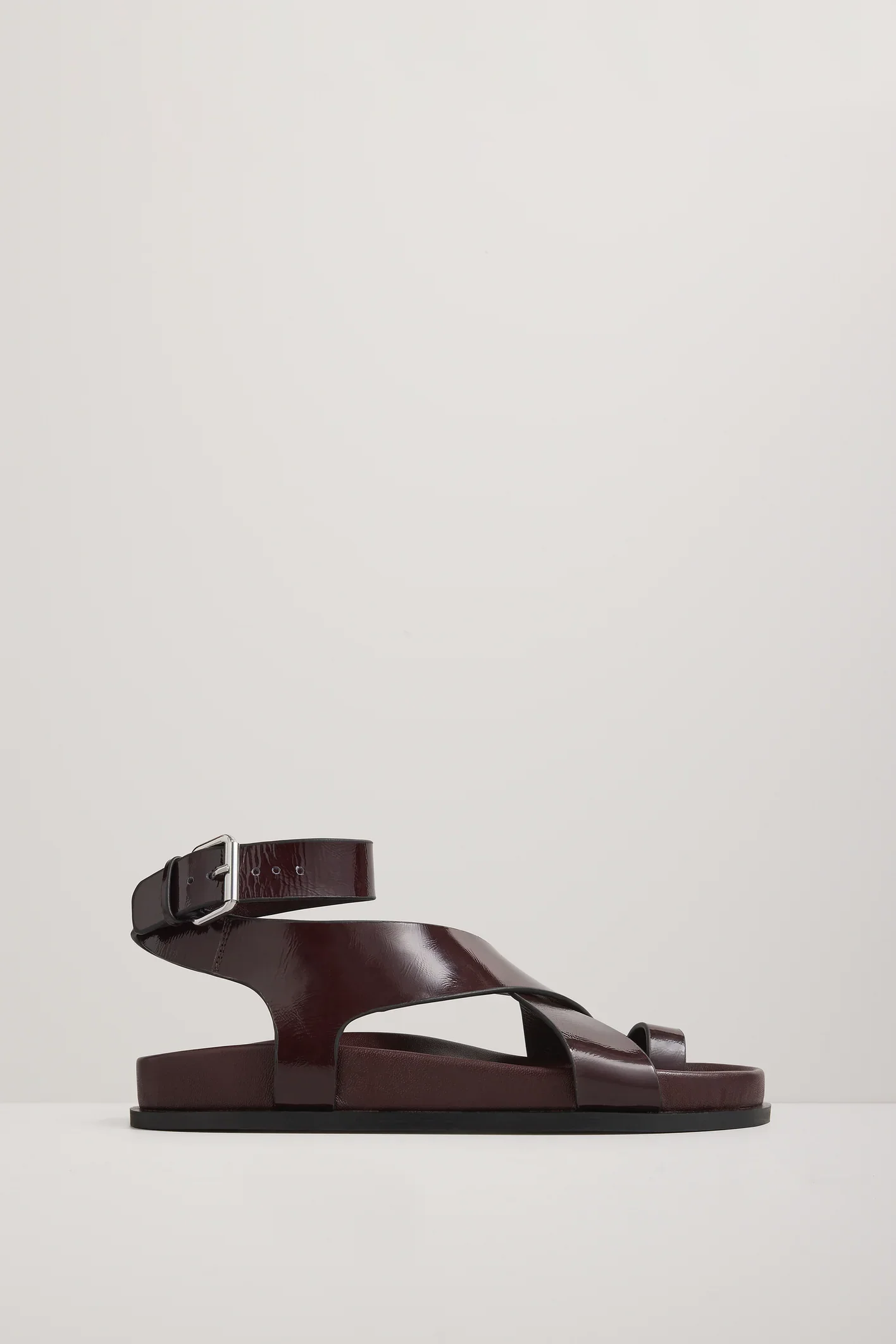 S36-Jalen_Sandal_Vintage_Claret-26251-A.Emery-A-0199.webp