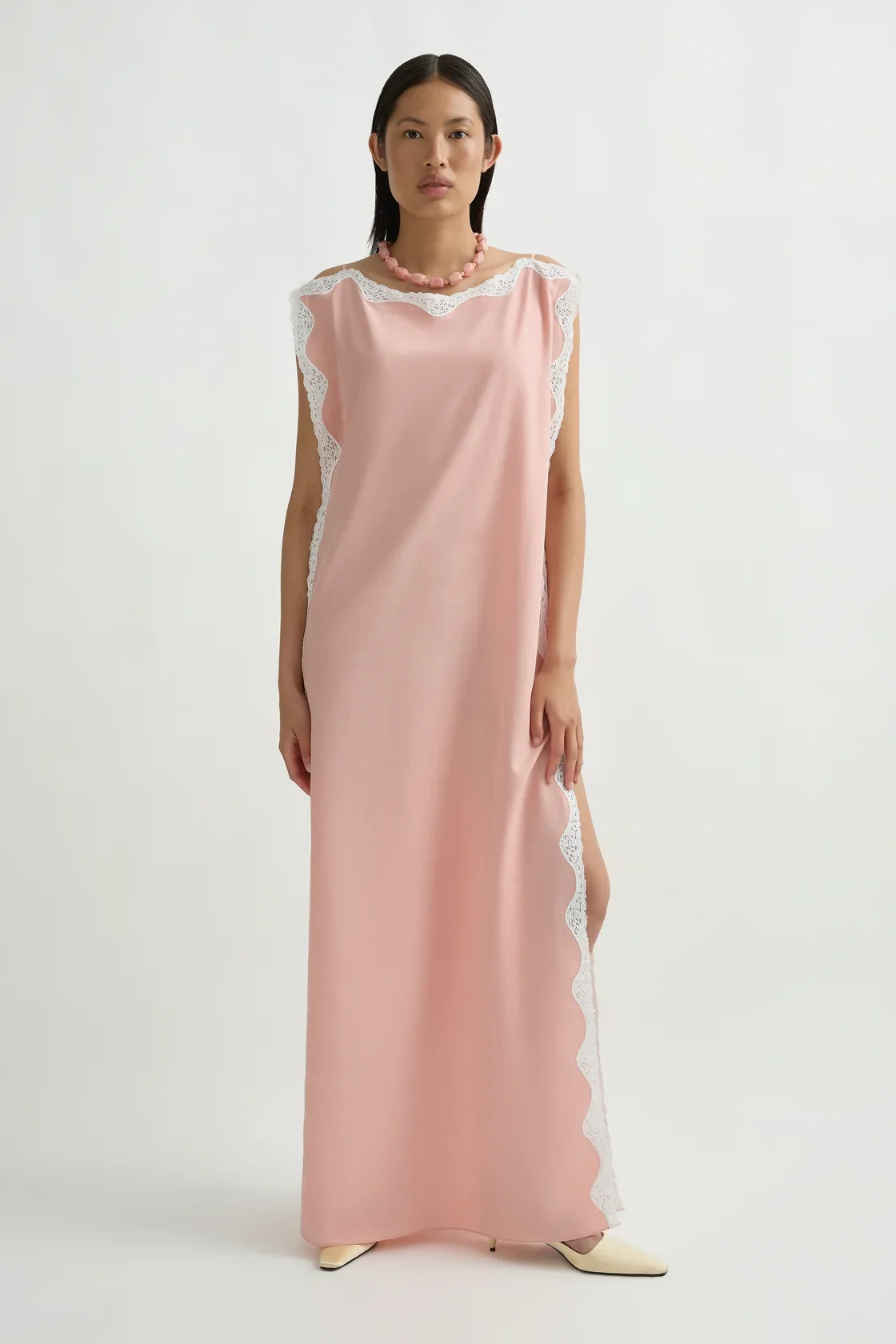 S9-PS2143-BLO_TABITHAKAFTAN_BLOSSOM-26001-Posse-0020_1120x.webp