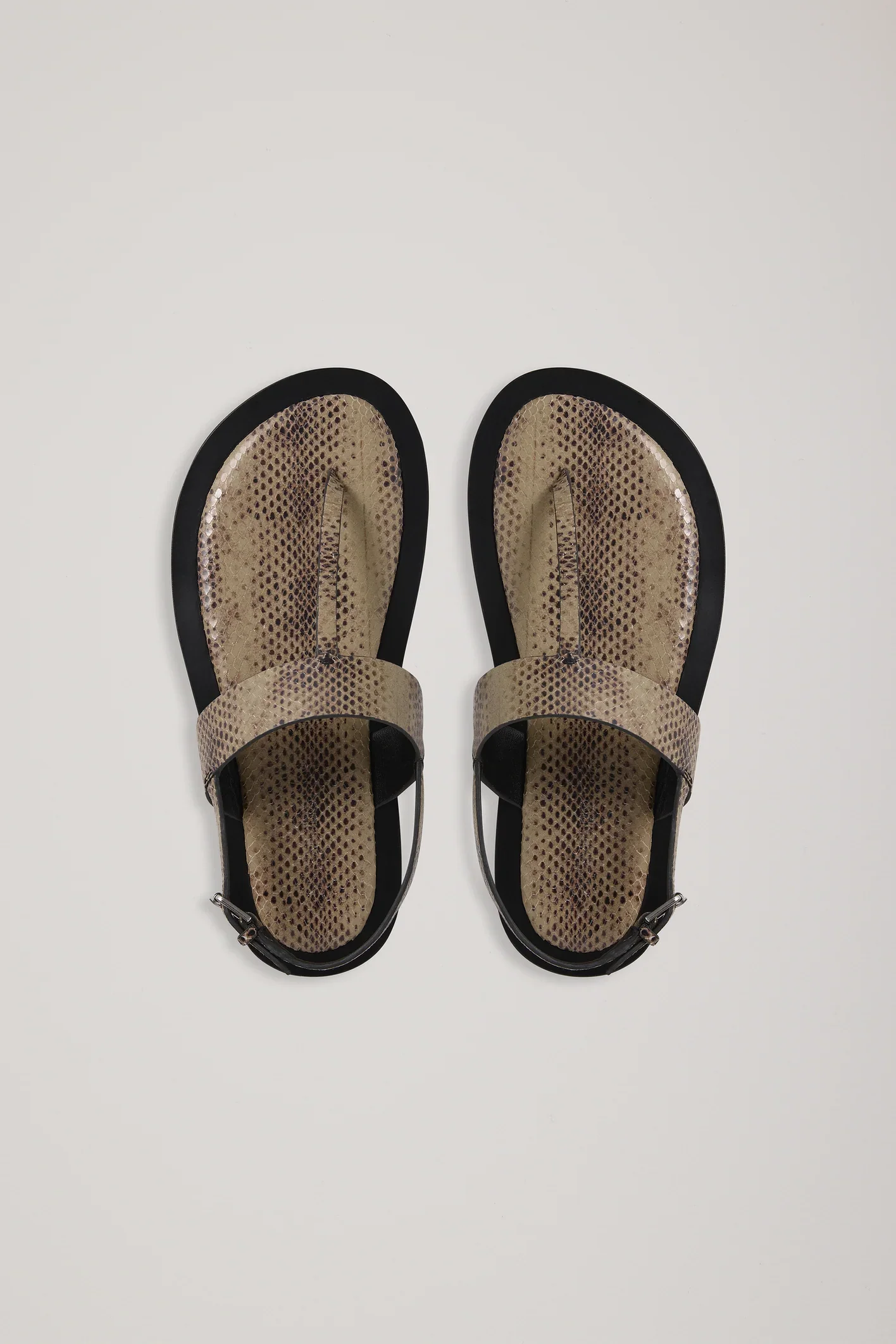 S34-Somerset_Sandal_Dune_Embossed_Snake-26251-A.Emery-A-0386.webp
