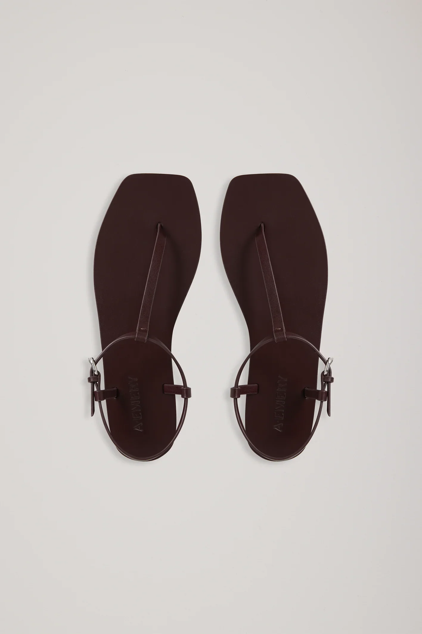 S12-Clara_Sandal_Claret-26251-A.Emery-A-0088.webp