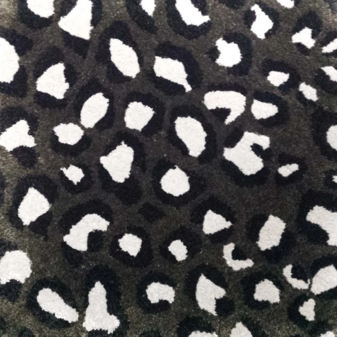 Tufted Leopard Print Tencel