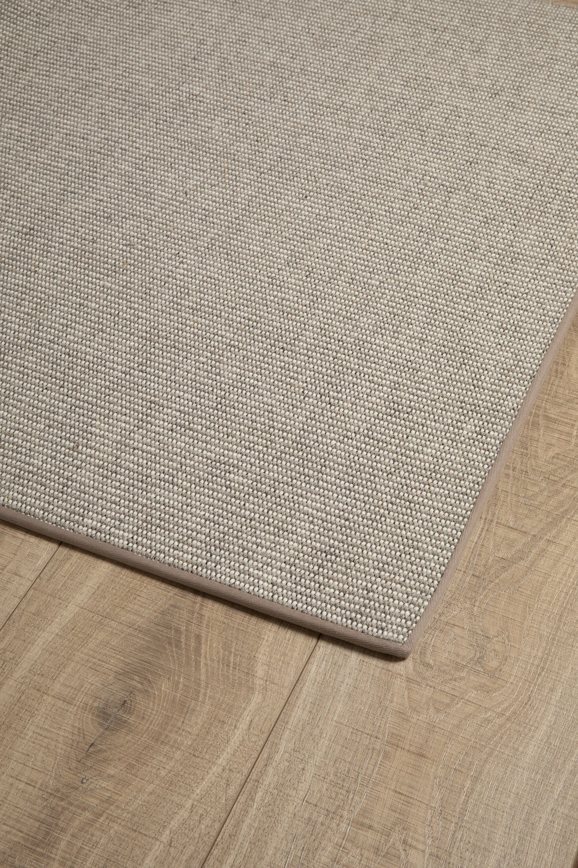 Knitwit Two with subtle edge by Hibiscus PR1.jpg