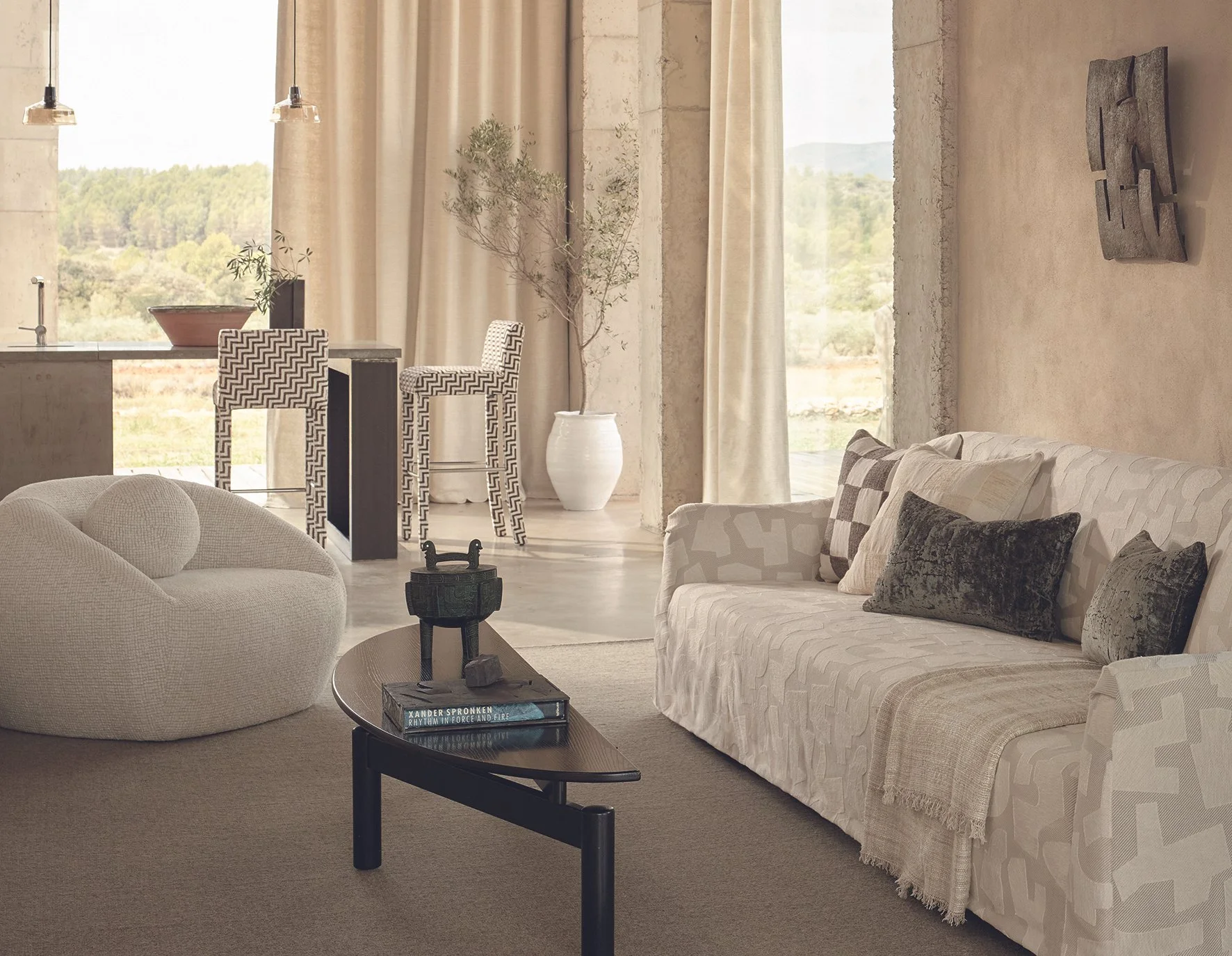 Desuri-Caraway-Zinc-Textiles-Chris-Everard-web.jpg