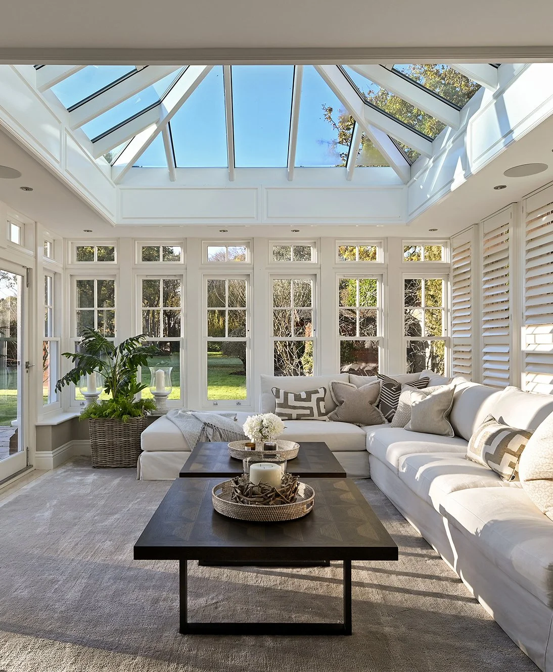 Agra-Oyster-April-Hamilton-Brentwood-34-low-res.jpg