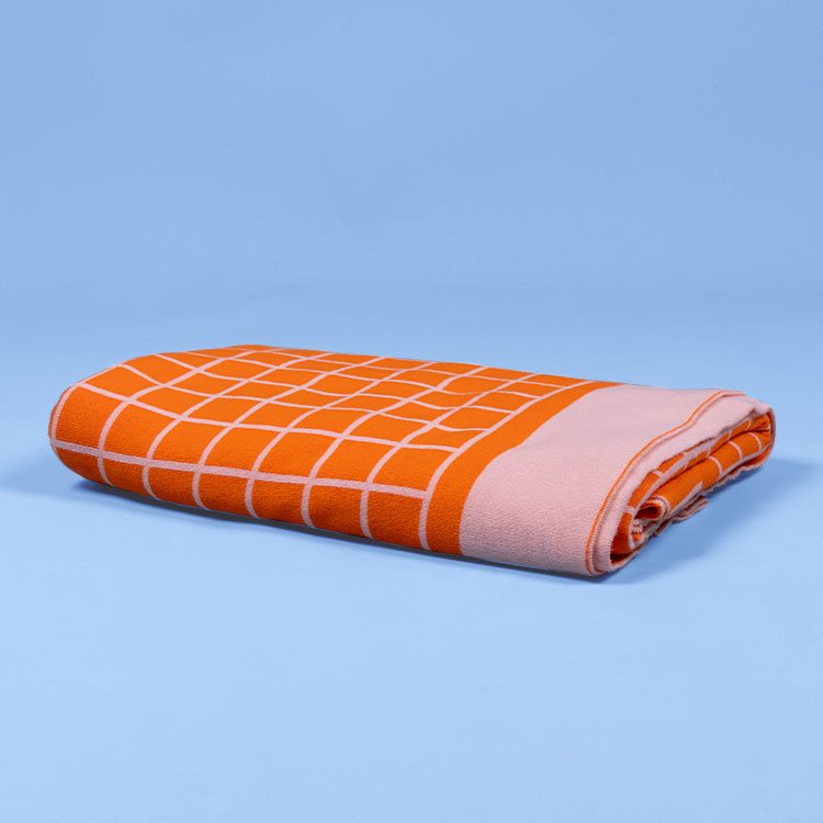 ALL-BLANKETS-CORAL.jpg