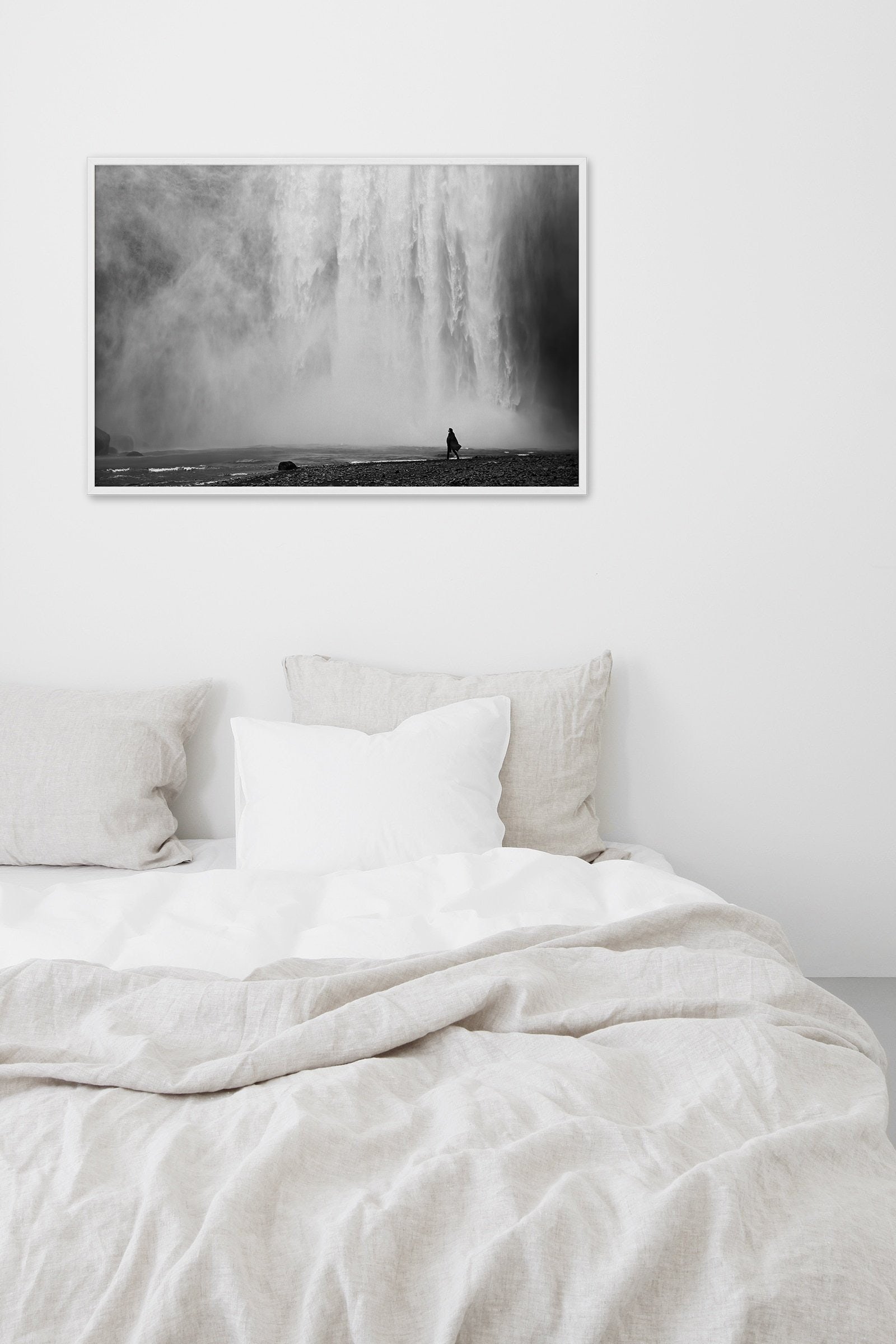 Anouk waterfall.jpg