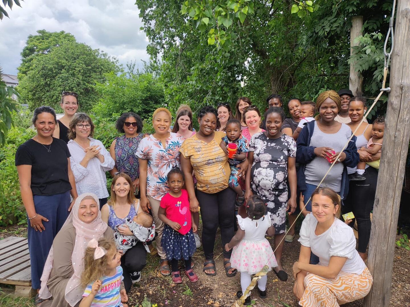 We had a lovely time celebrating #RefugeeWeek23 at the beautiful 
@globalgardenscf
 on solstice. We were reminded of the way our project puts #CompassionIntoAction with mama's, trustees, volunteers and staff spending time together #walesnationofsanct