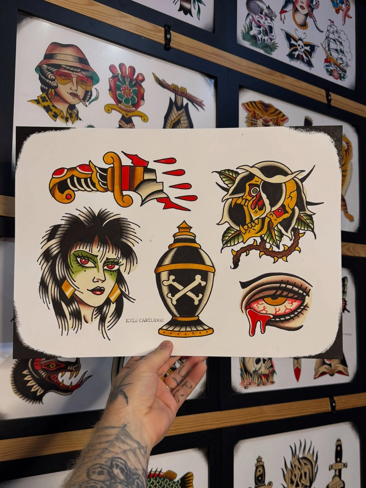 Another sheet of available designs, let me know what you think in the comments 🤙 DM or email to book. Cheers for looking!
.
.
.
#traditionaltattoo #staffordshire #tattooflash #tattooideas #tradtattoo #darktrditional #stokeontrent #keele #keeleuni #o
