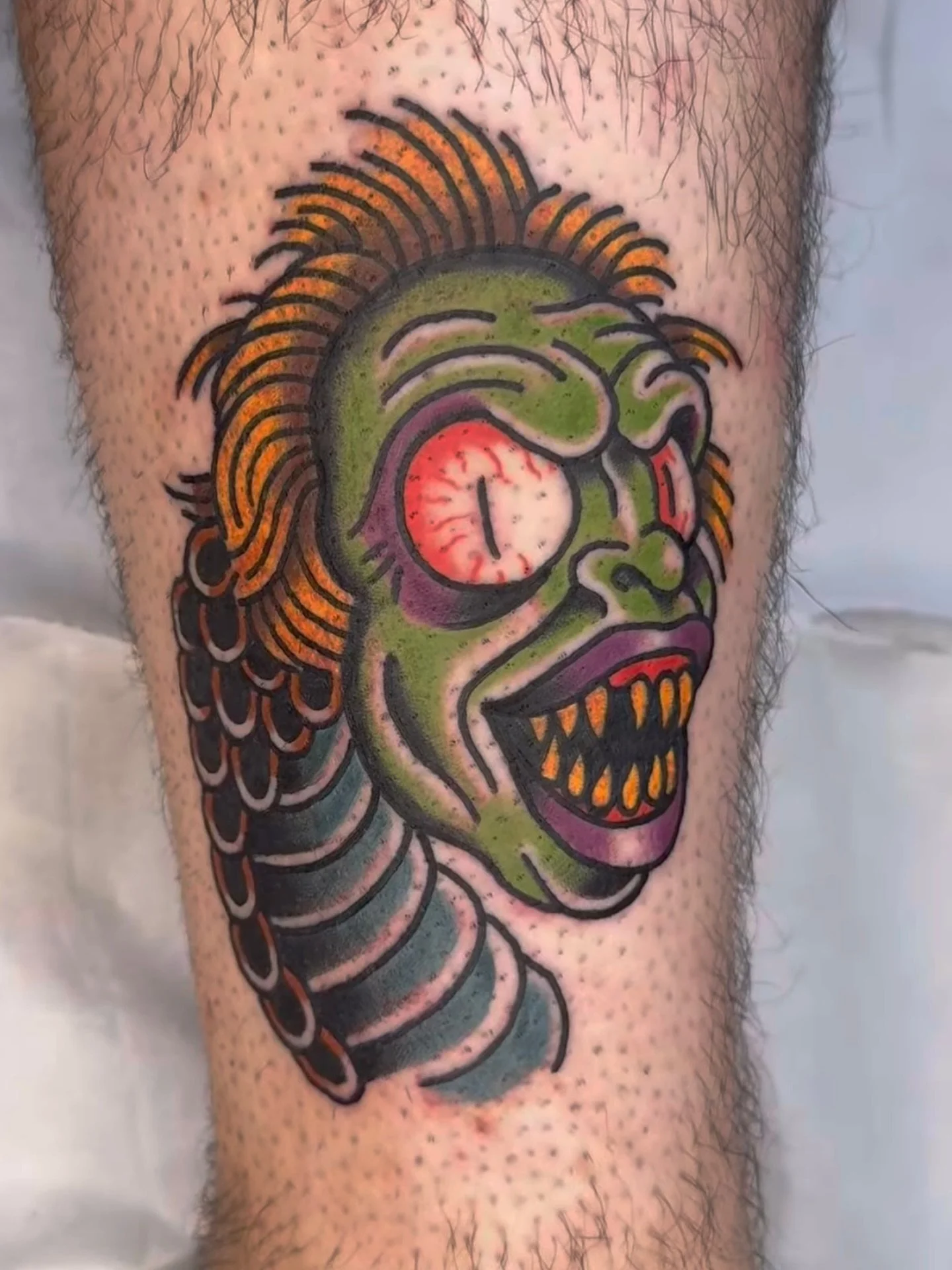 Spooky season is here! Check out this beetlejuice snake by @elliotxtattoo he has loads of horror flash available, go check it out on his page, DM us or the artist direct to book, cheers 👻 
.
.
.
#neotraditional #newschool #traditionaltattoo #beetlej