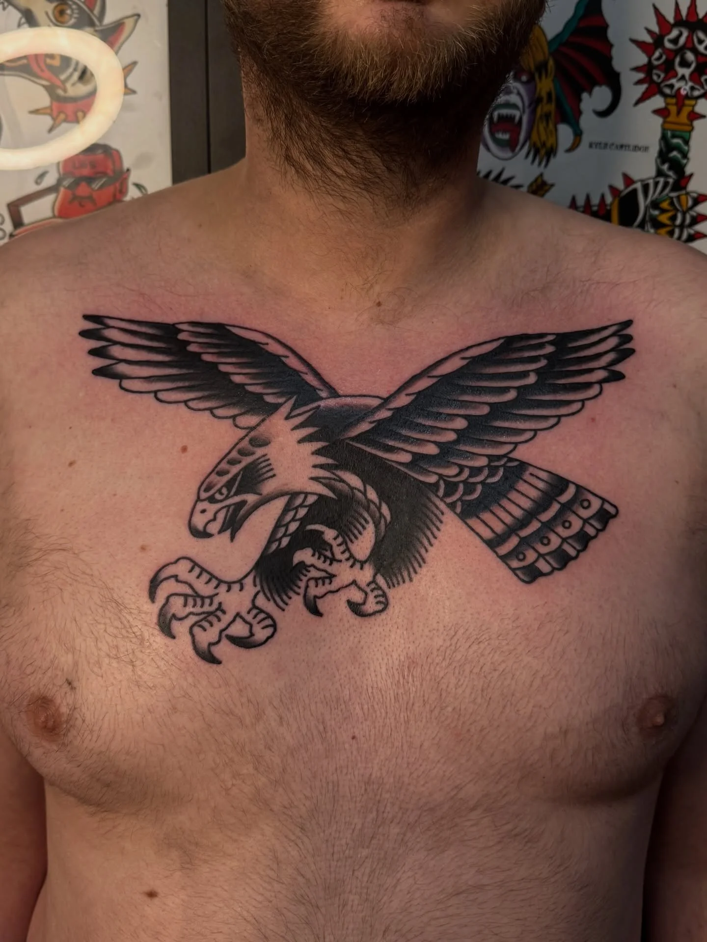 Free range birds always in stock. Chest and hand today for James, thanks for making the trip man!
.
.
.
#traditionaltattoo #tradtattoo #chesteagle #eagletattoo #stokeontrent