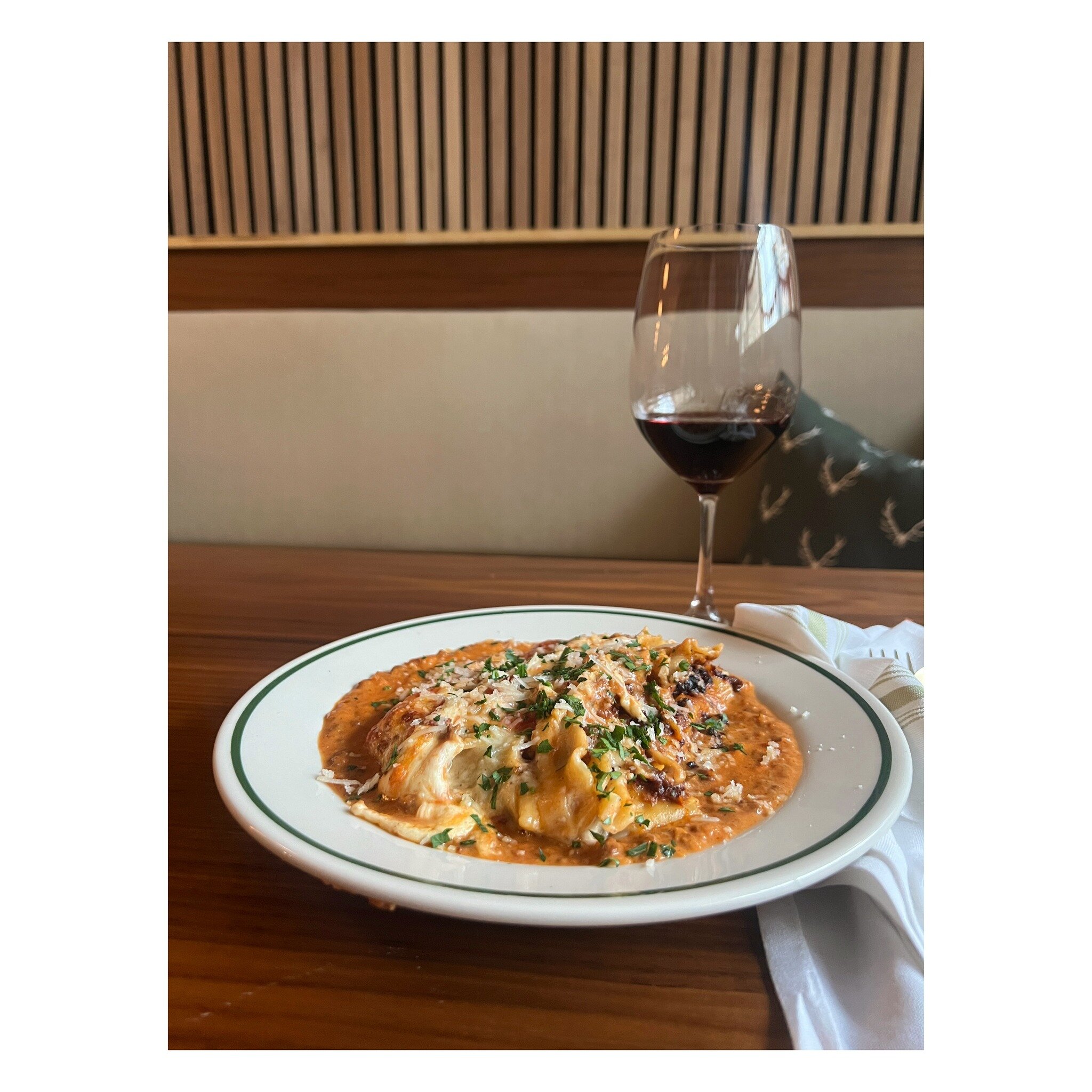 This March we&rsquo;re launching a new midweek special: 𝐖𝐞𝐝𝐧𝐞𝐬𝐝𝐚𝐲 𝐖𝐢𝐧𝐞 + 𝐏𝐚𝐬𝐭𝐚 for $30. In fact, the pasta dish is so special, it will be offered on Wednesday nights only! This winning Wednesday combination makes its debut next week