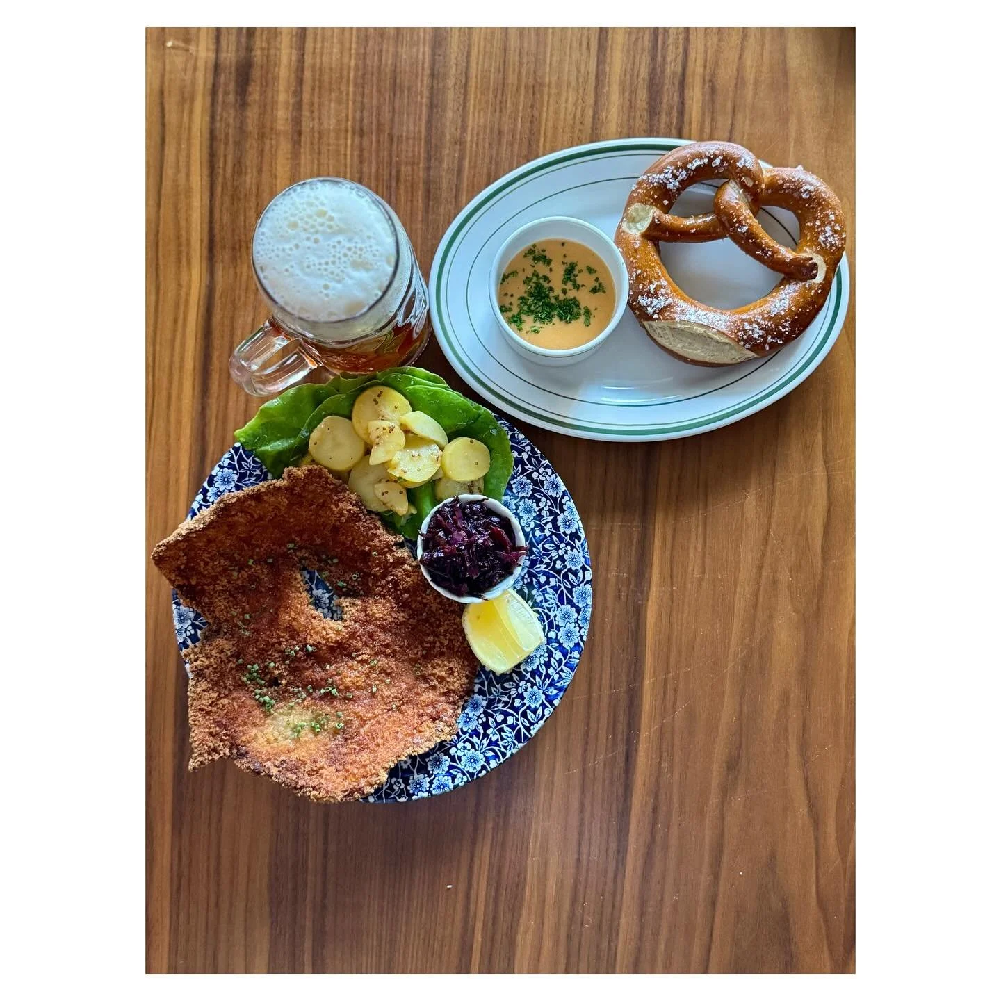 This month we&rsquo;re whisking you away to the Alps for wheat beers and a hearty Bavarian feast!

On the menu:
🥨 Start with warm pretzels &amp; beer cheese
🍖 Enjoy pork schnitzel with all the classic sides &mdash; sauerkraut, potato salad
🍏 Finis