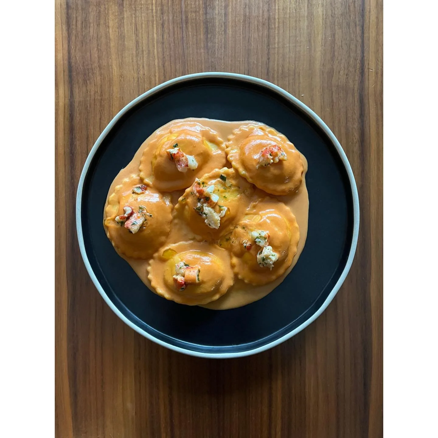 Our latest crustacean creation 🦞 
Lobster Ravioli. Soft lobster filled pillows of lobster, herbs, chives robed in a lobster bisque sauce. Decadent. 

We are here to elevate your week. 

🍷 Kabinett open from 5pm
🍝 Pasta night Wednesday
🥣 bottomles