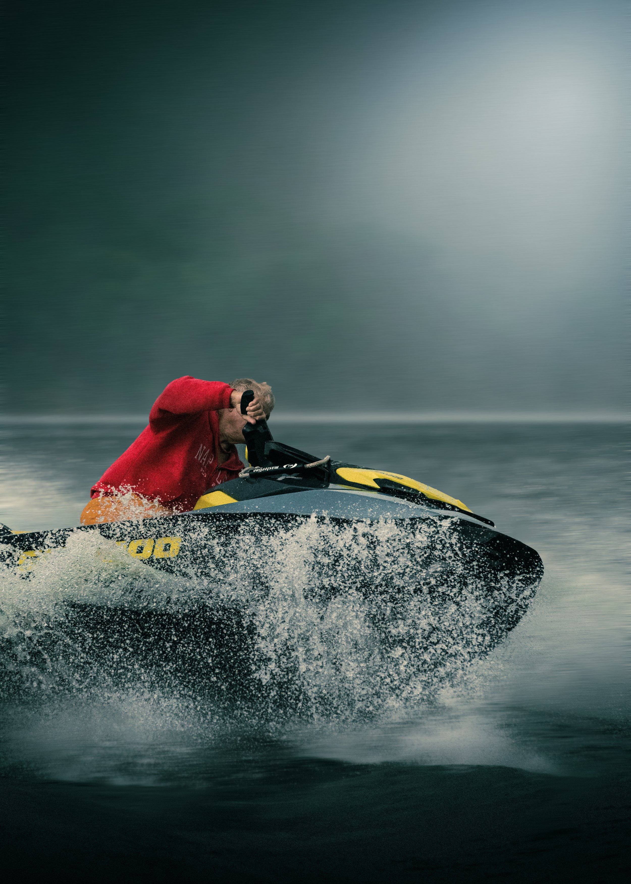jetski motion blur.jpg