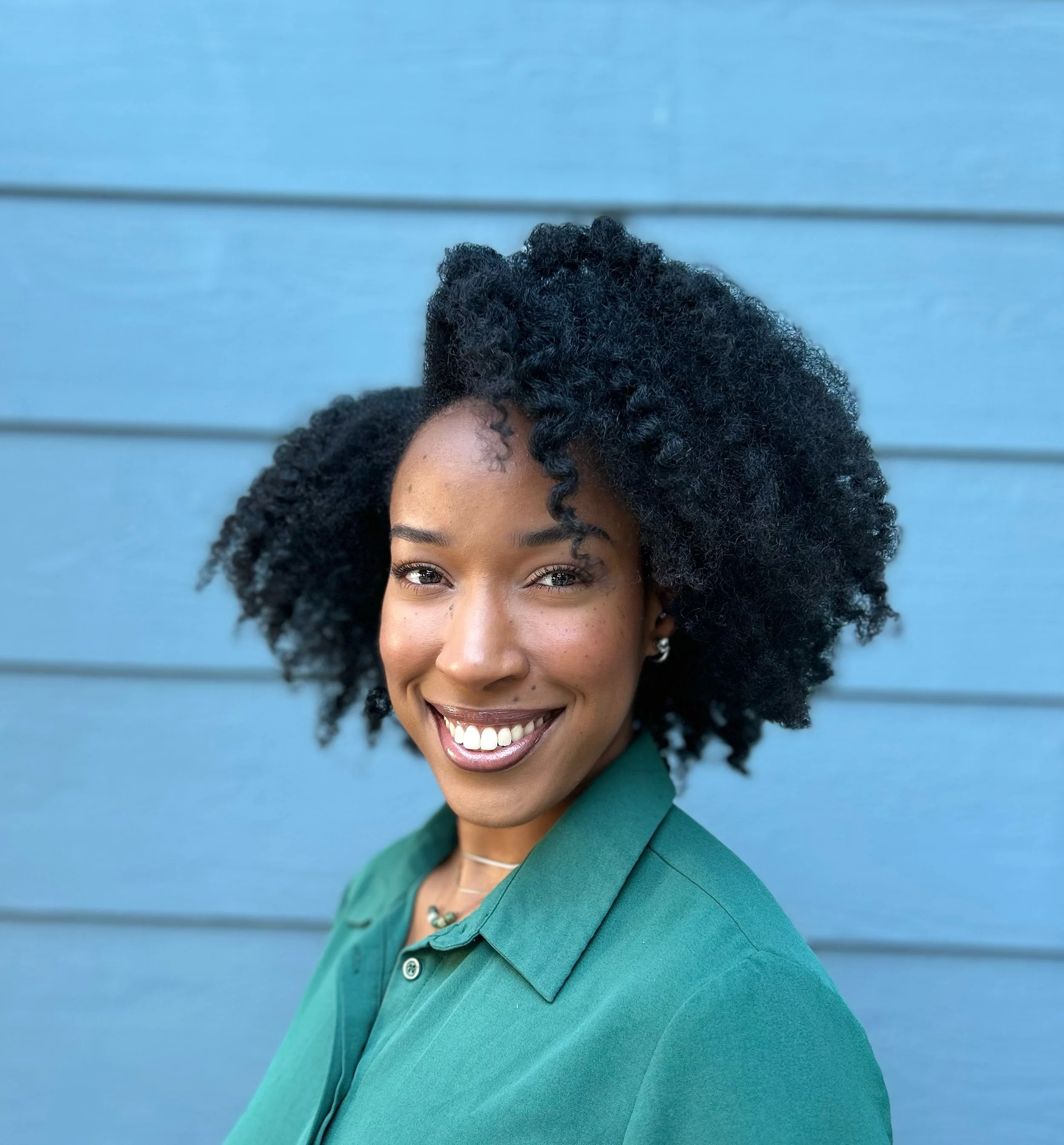 Alexis Sutherland, AMFT.