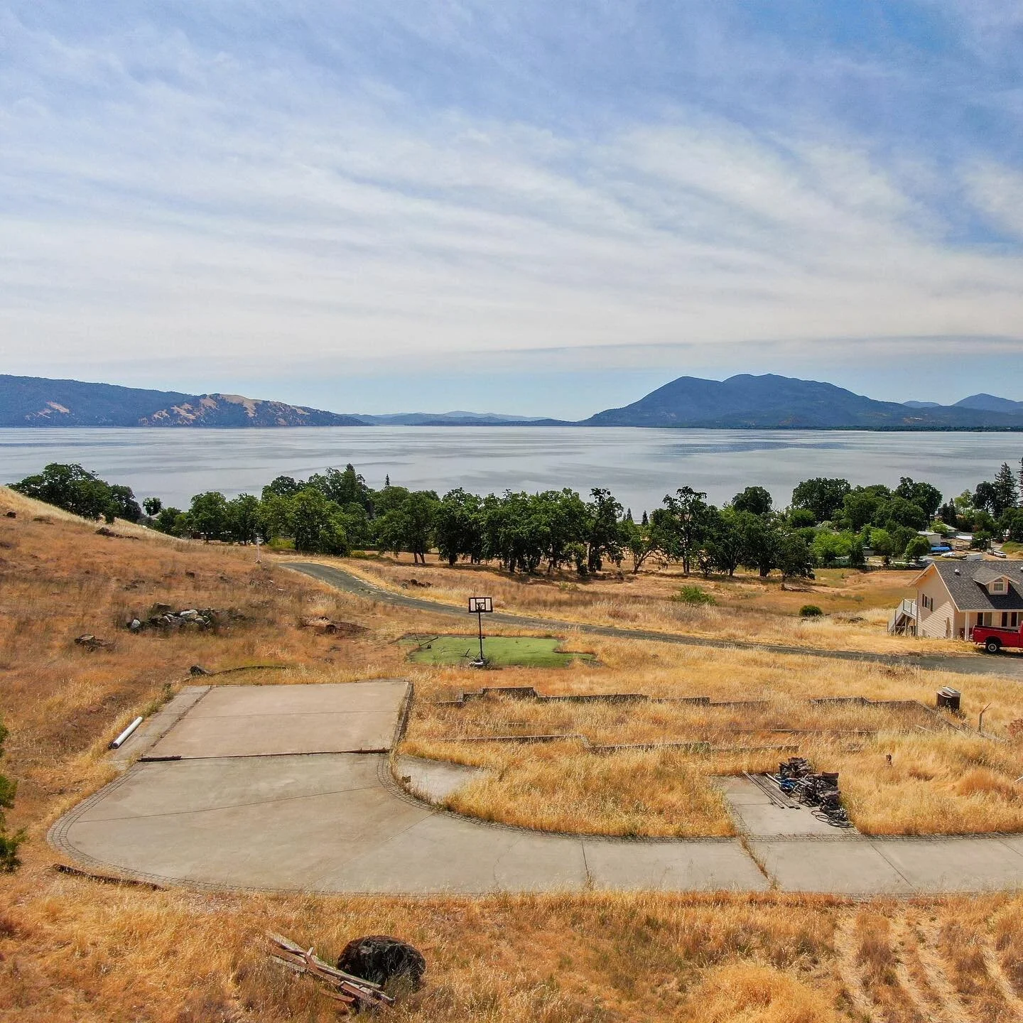 🌊 8 ACRES OF LAKE VIEWS IN LAKEPORT 🌊 

🧨  3655 Black Rock Ridge is the latest Nicoll Team exclusive from @josh_sells_houses! This property is ready for development with stunning views!

👀 Have you seen these features?

💥 8 acres that can be sub