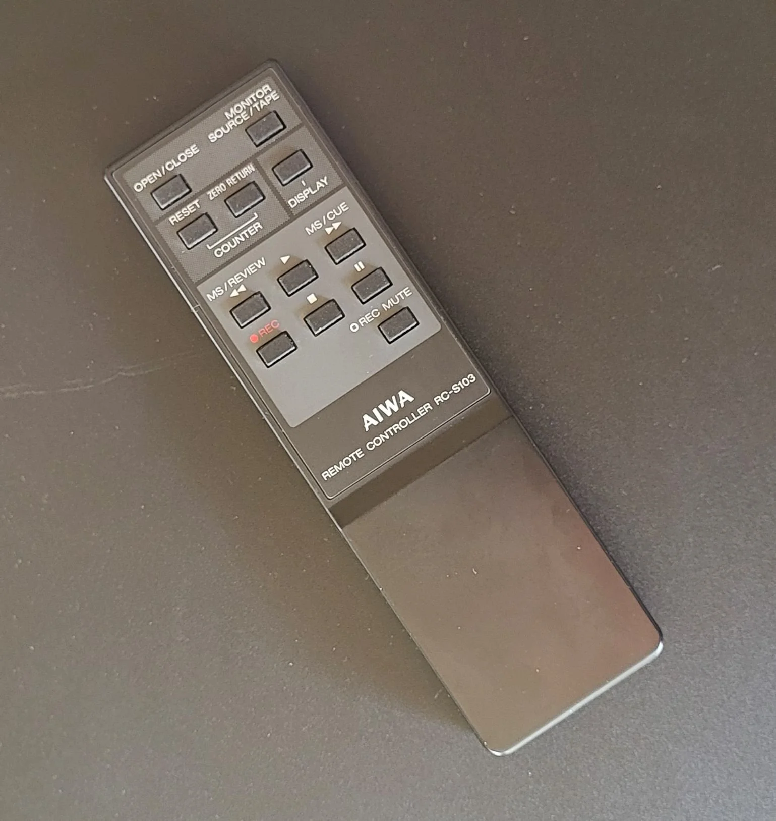 AD-F910_FB_1.jpg