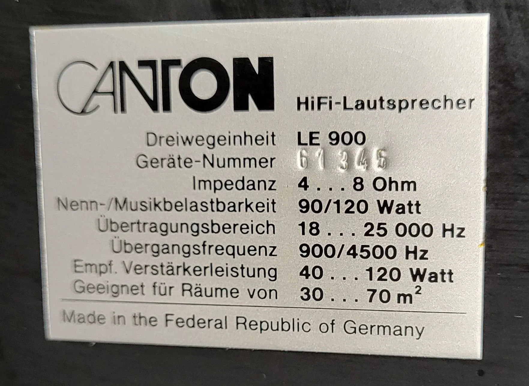 LE900_2_TS.jpg