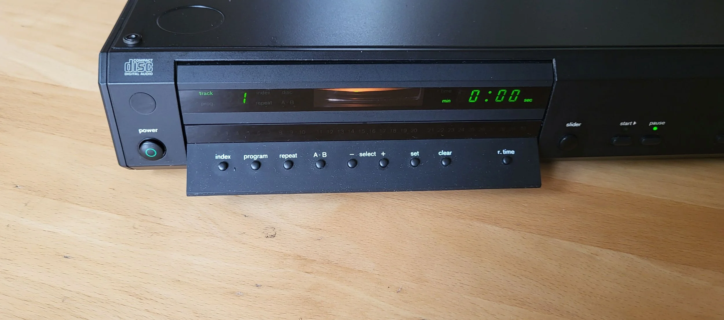 CD3_Front_5.jpg